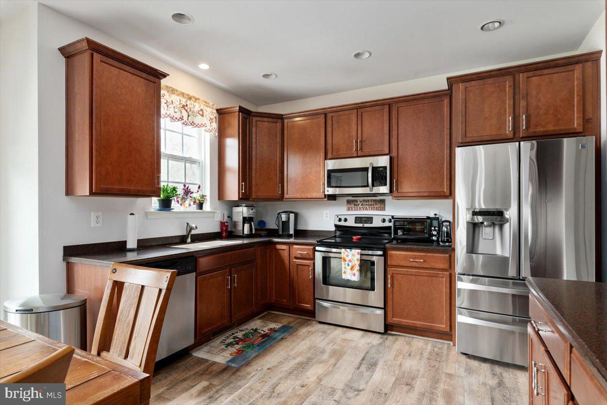 CARVEL BEACH - Residential