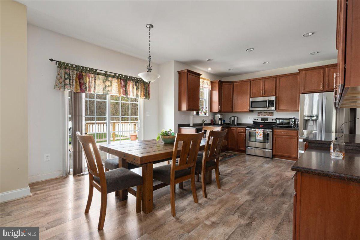 CARVEL BEACH - Residential