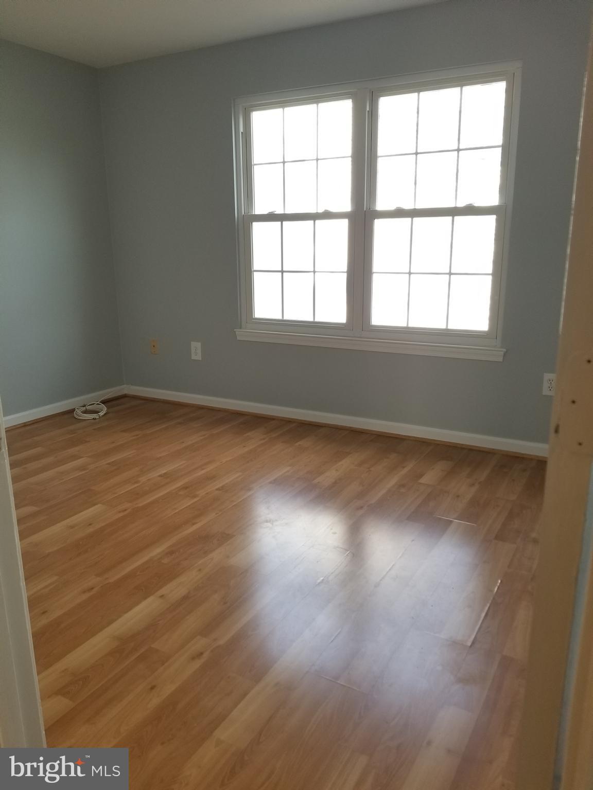 LONGMEAD CROSSING - Residential Lease