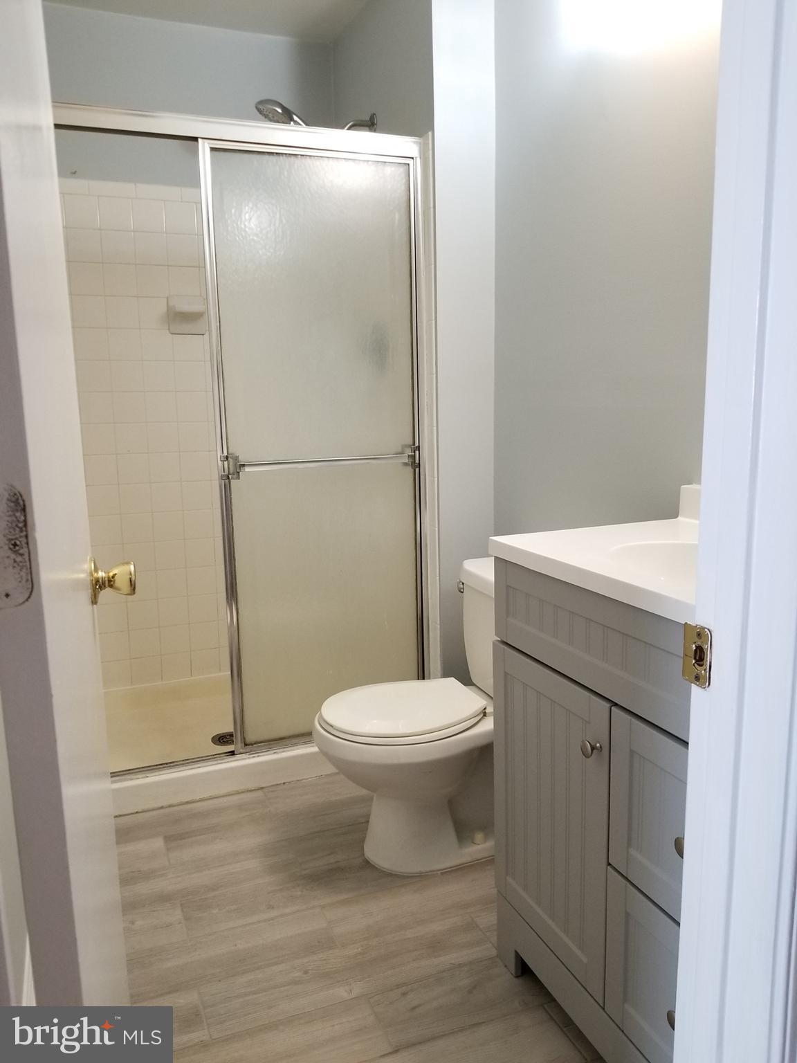 LONGMEAD CROSSING - Residential Lease