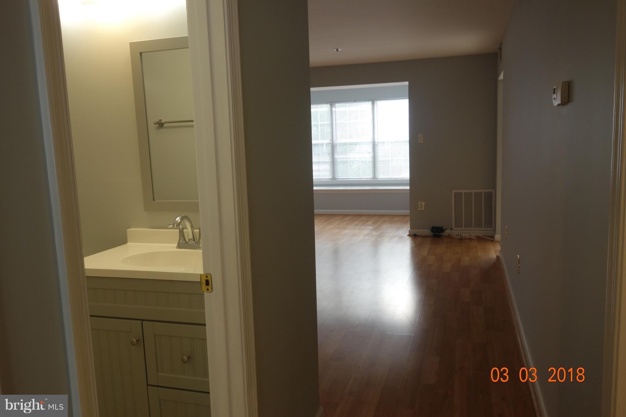 LONGMEAD CROSSING - Residential Lease