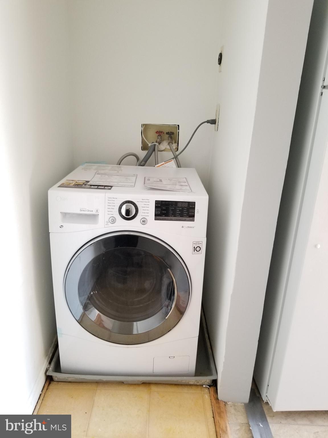 LONGMEAD CROSSING - Residential Lease