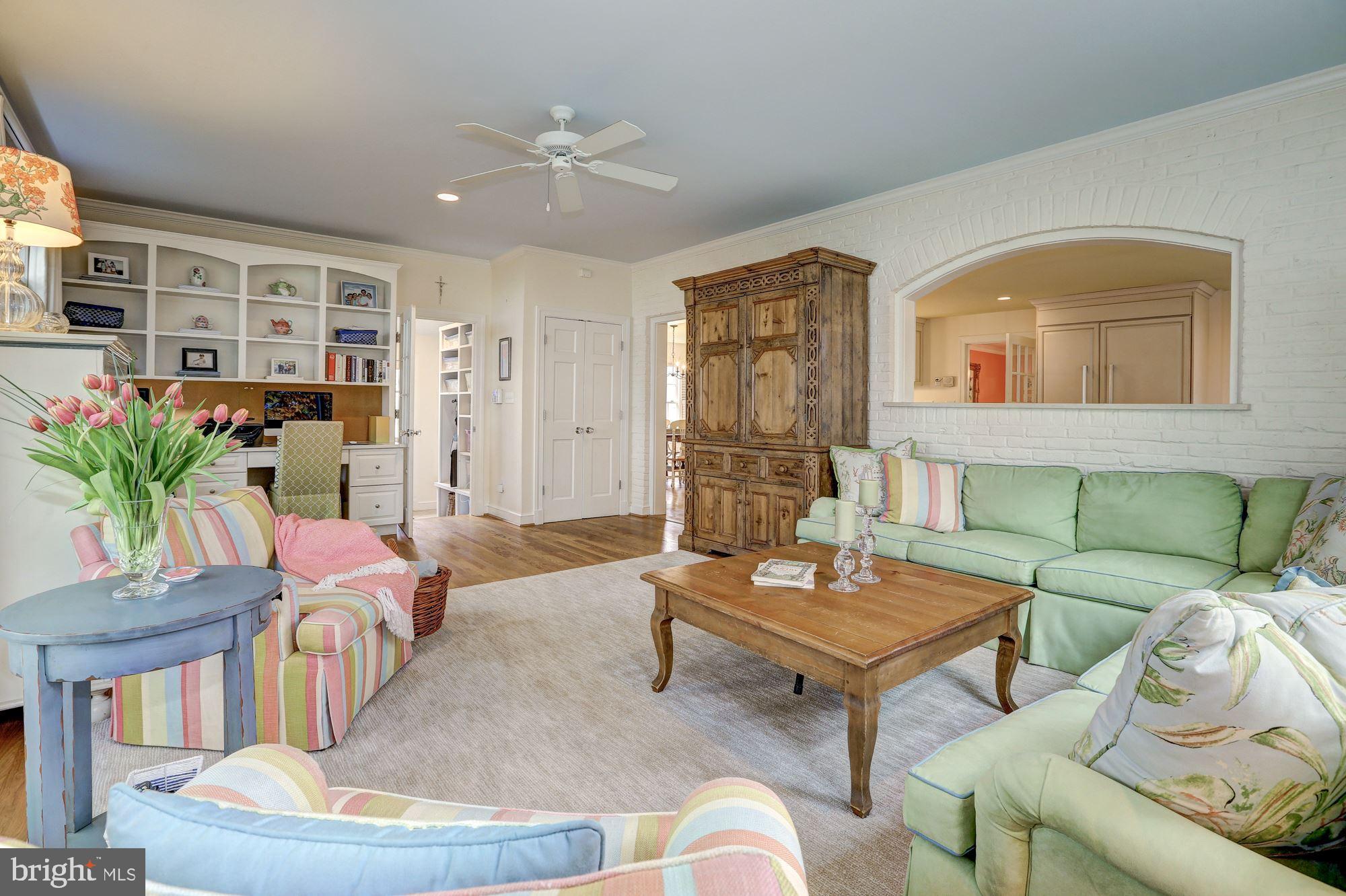 ASHLEIGH - Residential