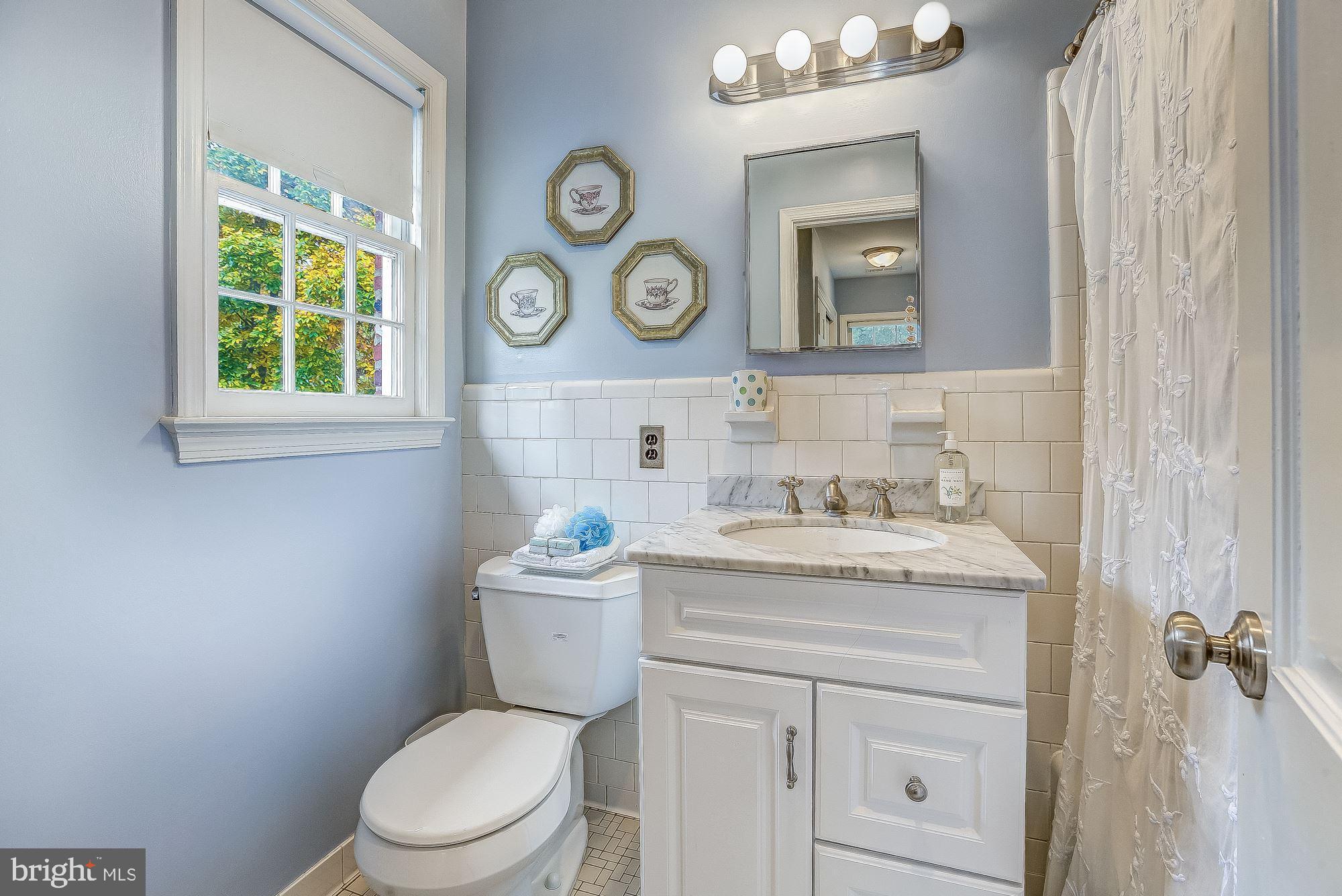 ASHLEIGH - Residential