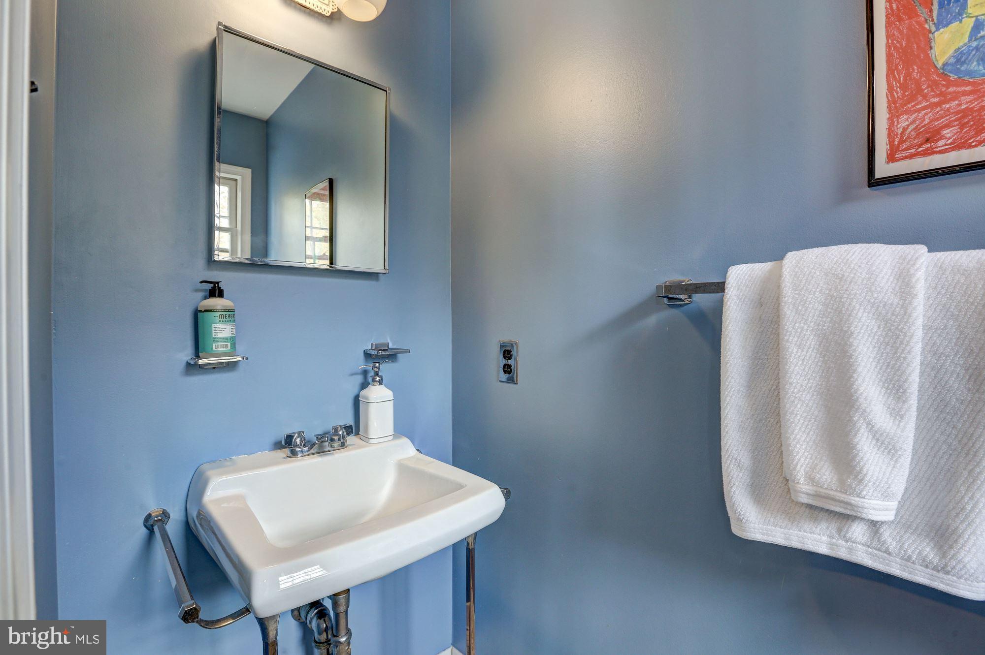 ASHLEIGH - Residential