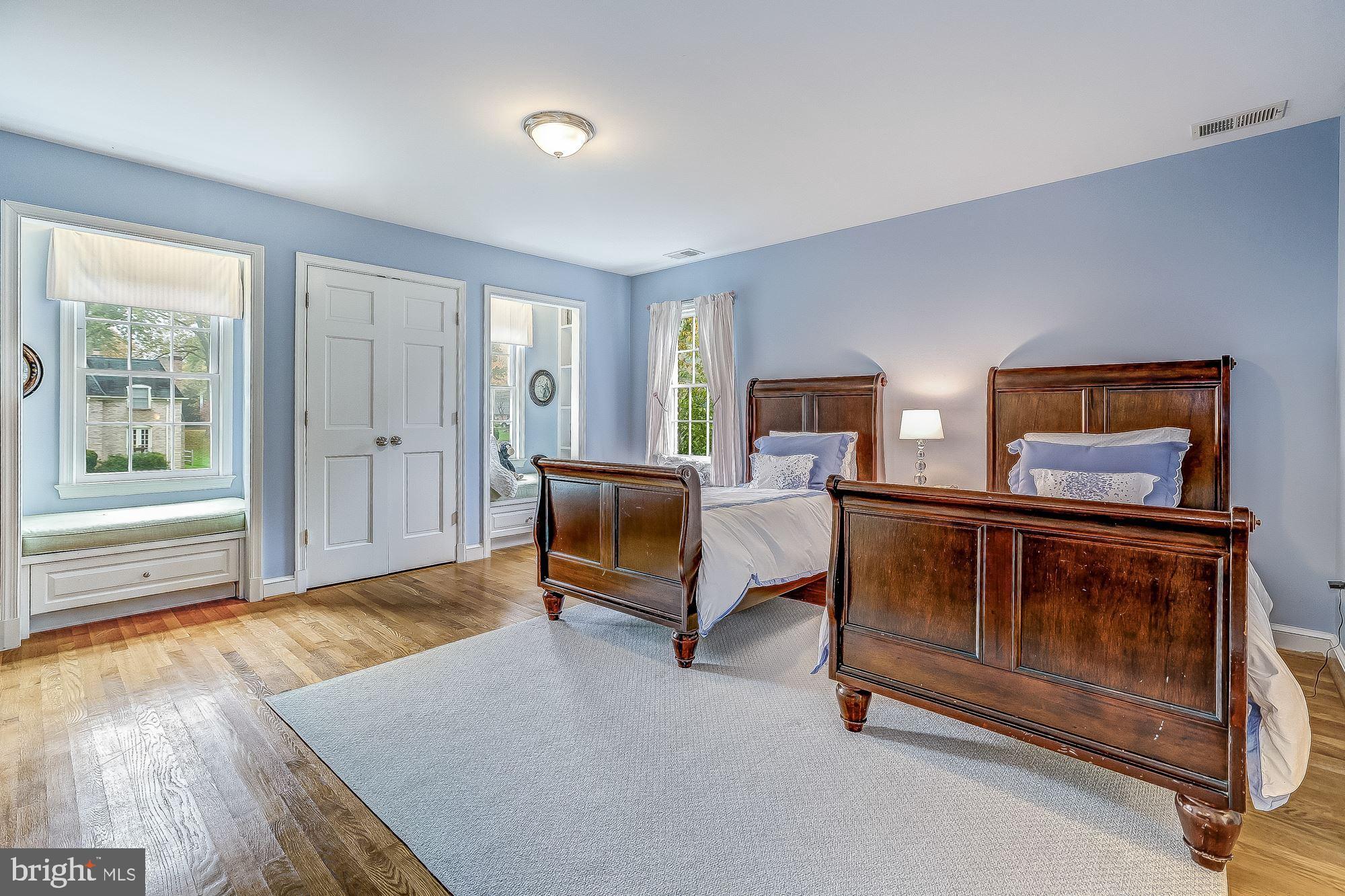 ASHLEIGH - Residential