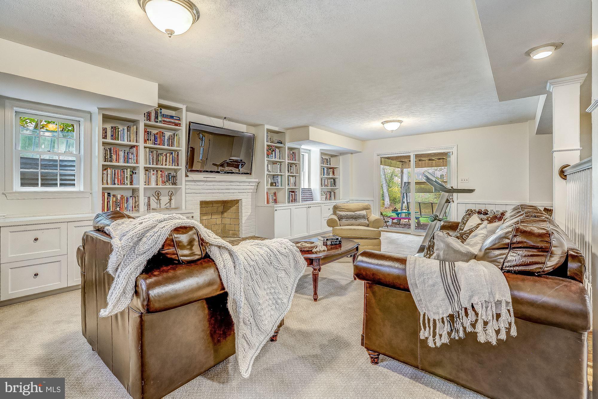 ASHLEIGH - Residential