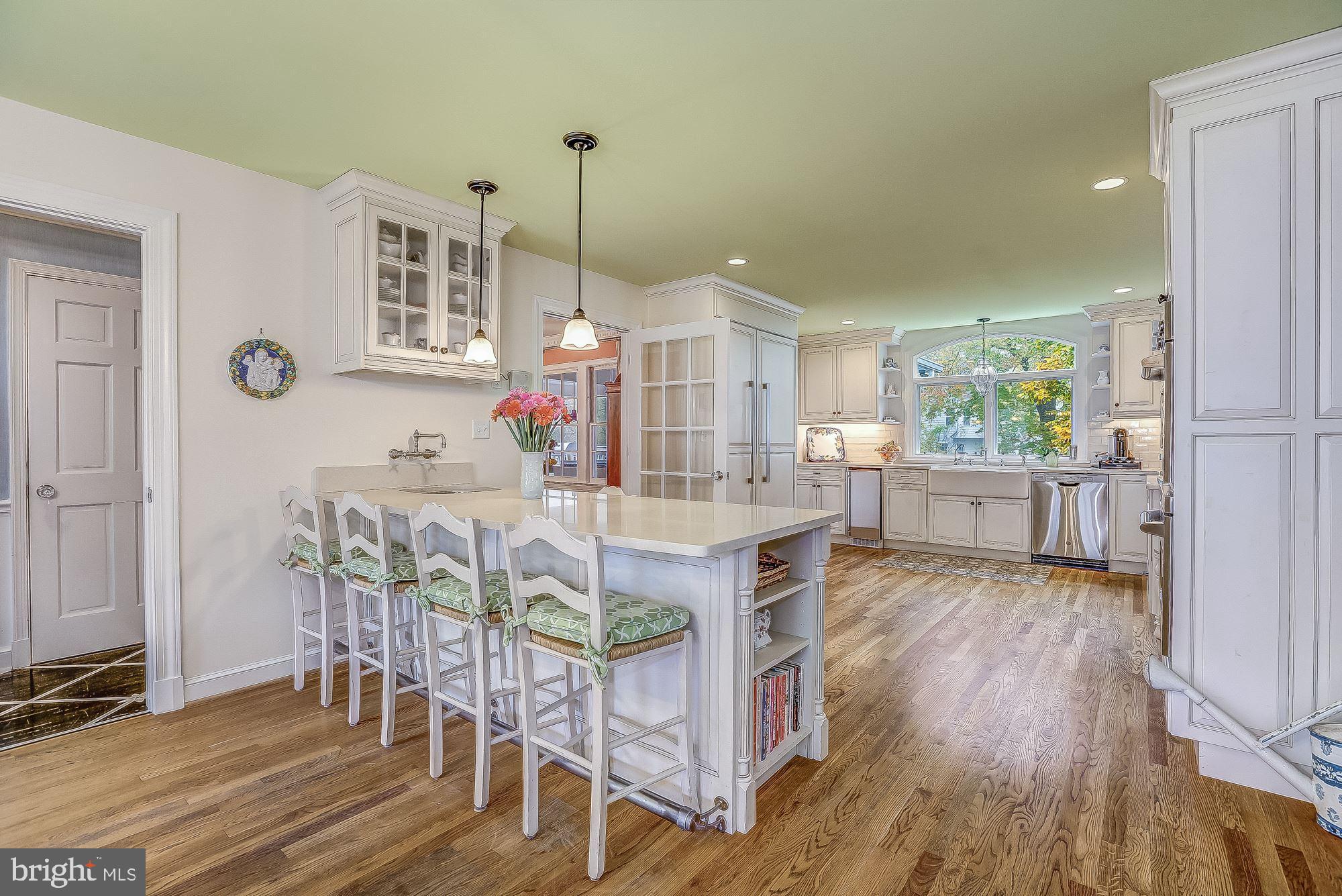 ASHLEIGH - Residential