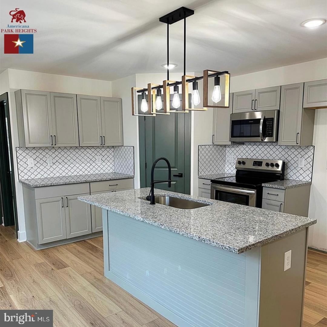 ARLINGTON - Residential