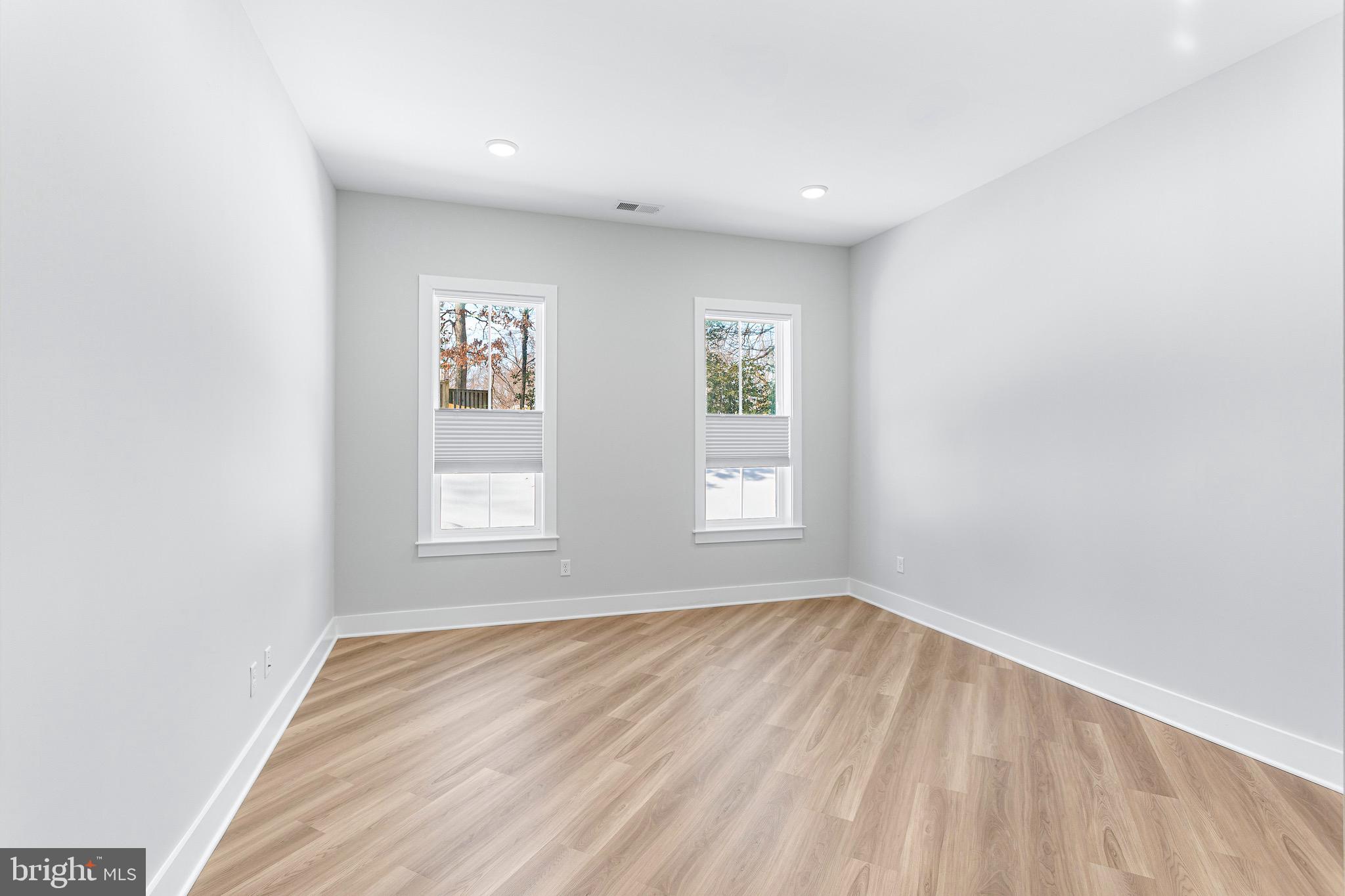 ELEMENT AT MILL CREEK - Residential