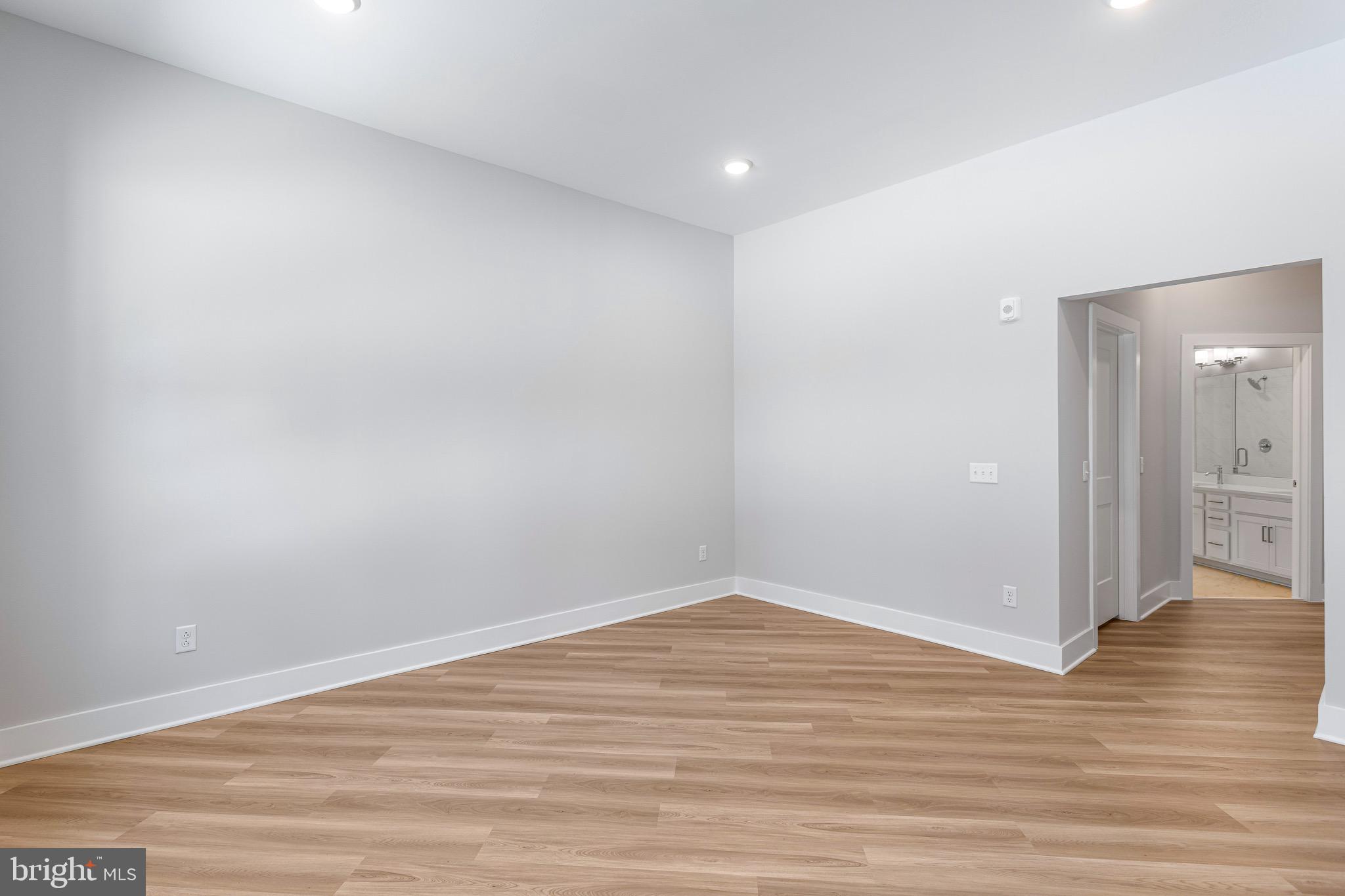 ELEMENT AT MILL CREEK - Residential