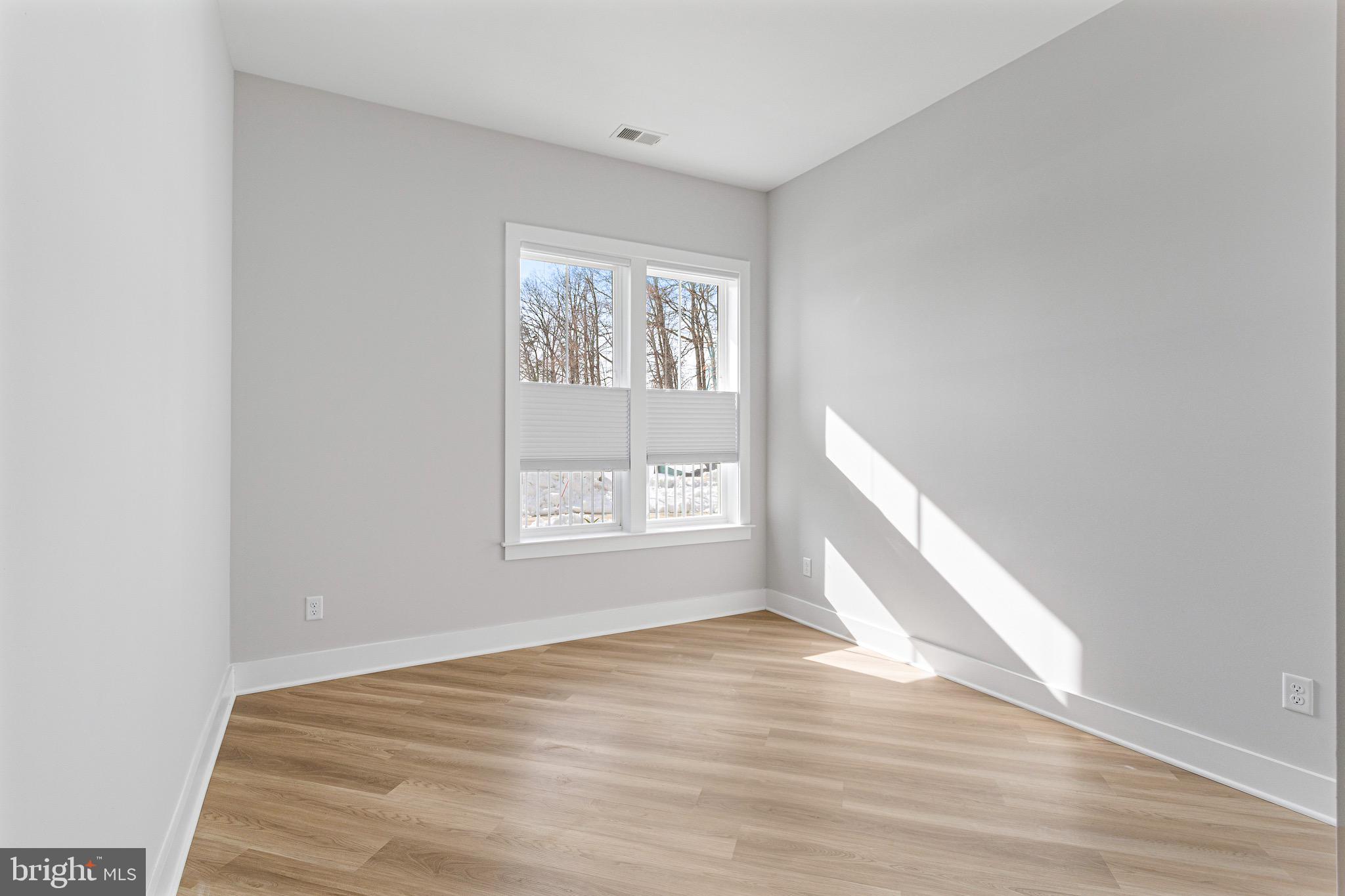 ELEMENT AT MILL CREEK - Residential