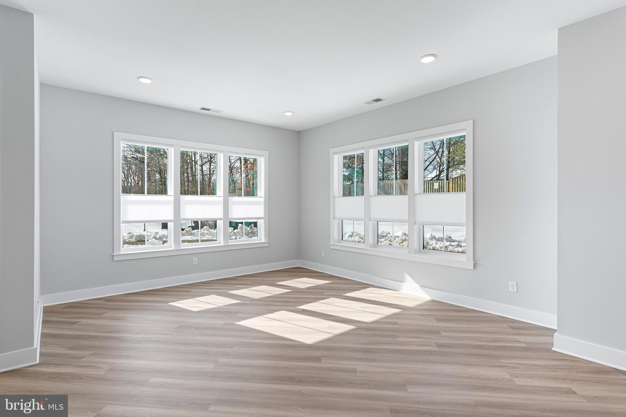 ELEMENT AT MILL CREEK - Residential