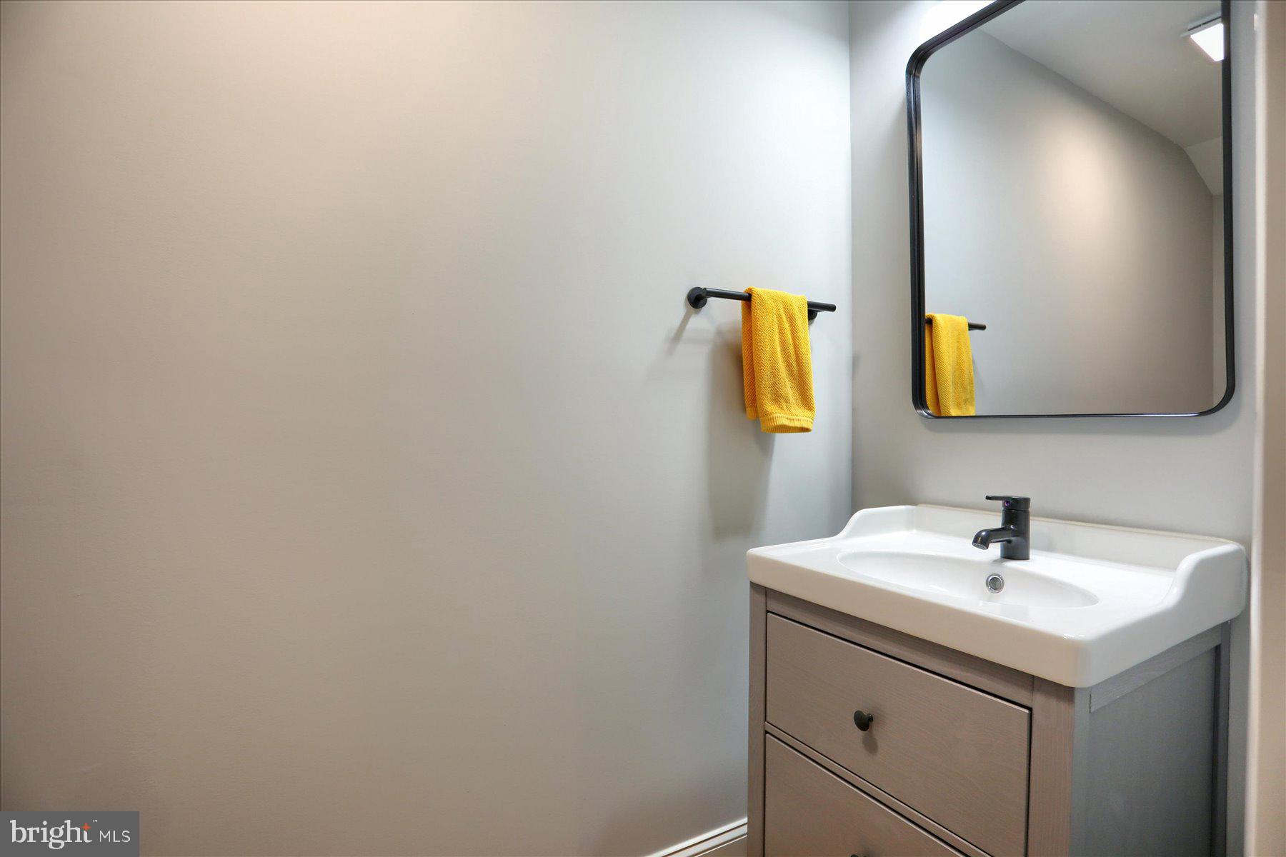 NORTH ROLAND PARK - Residential