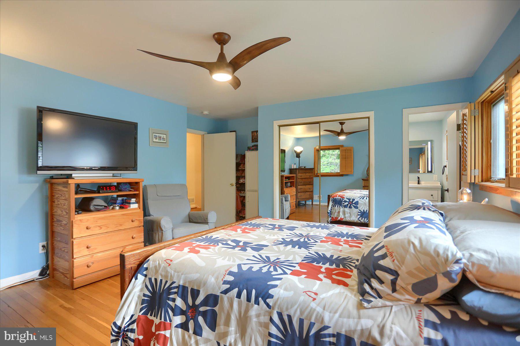 NORTH ROLAND PARK - Residential