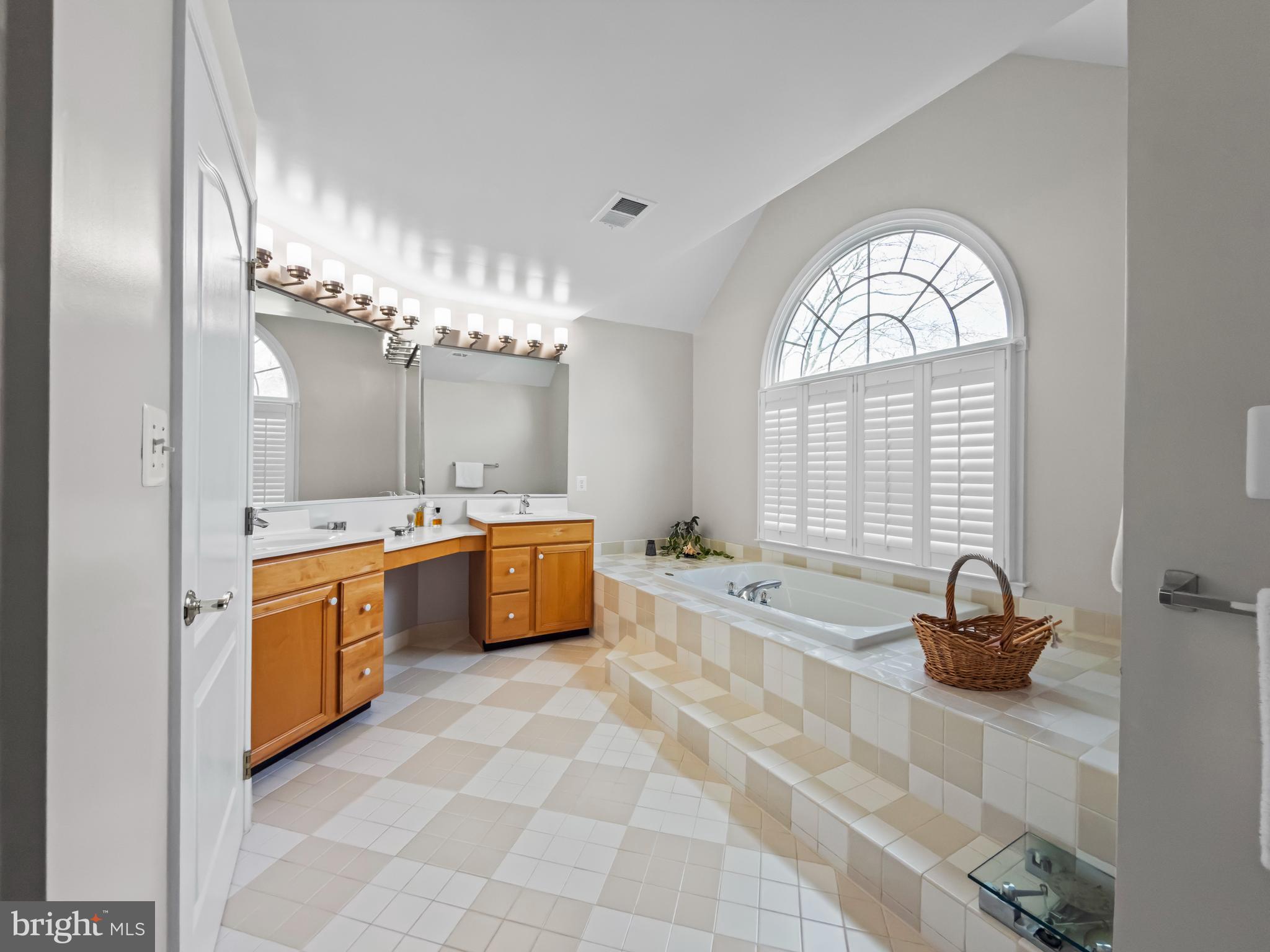 WOODLANDS - Residential