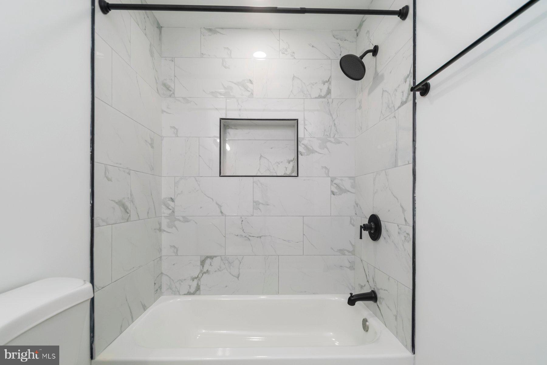 PIGTOWN HISTORIC DISTRICT - Residential Lease