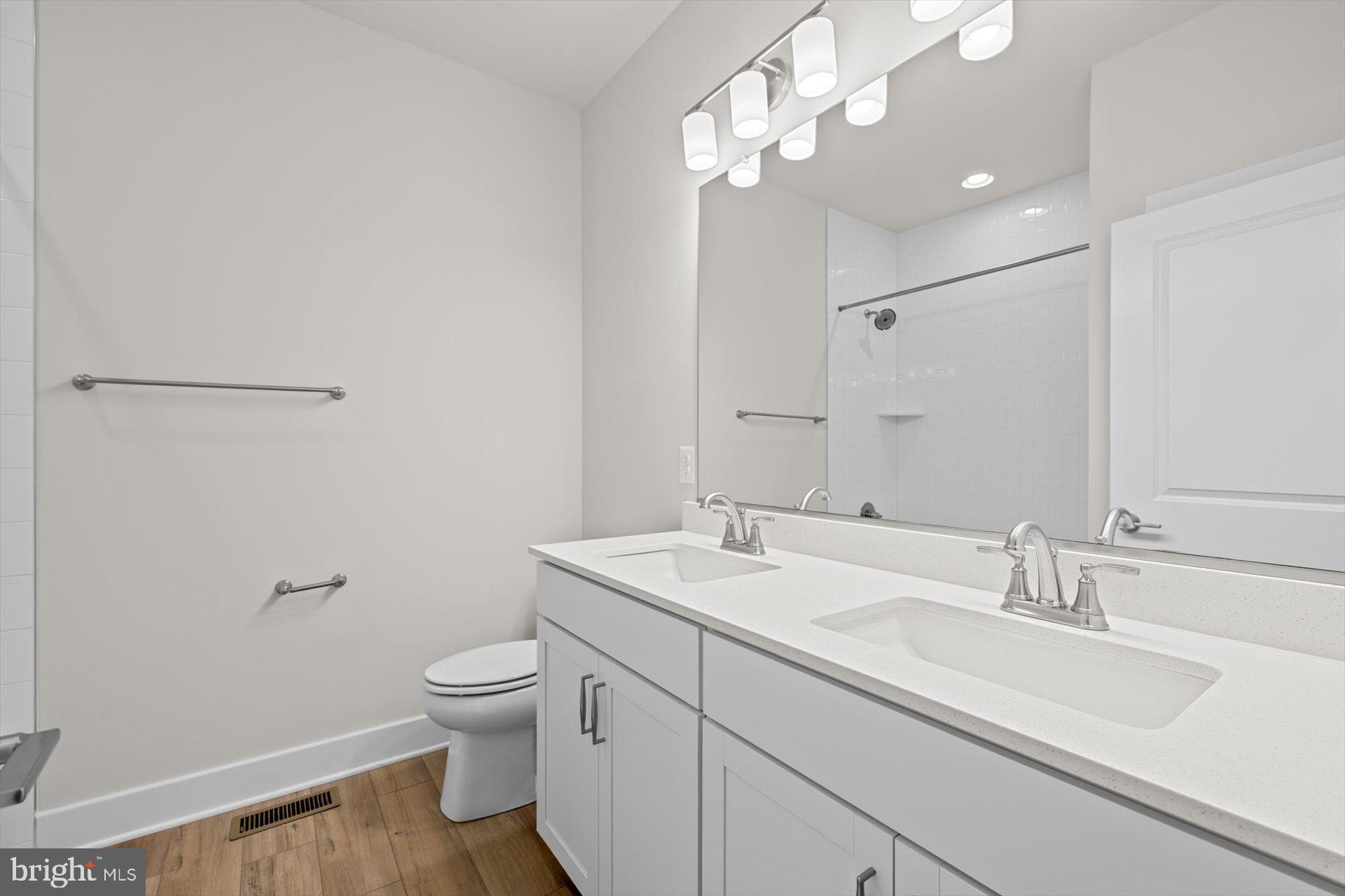 CYPRESS CREEK ESTATES - Residential