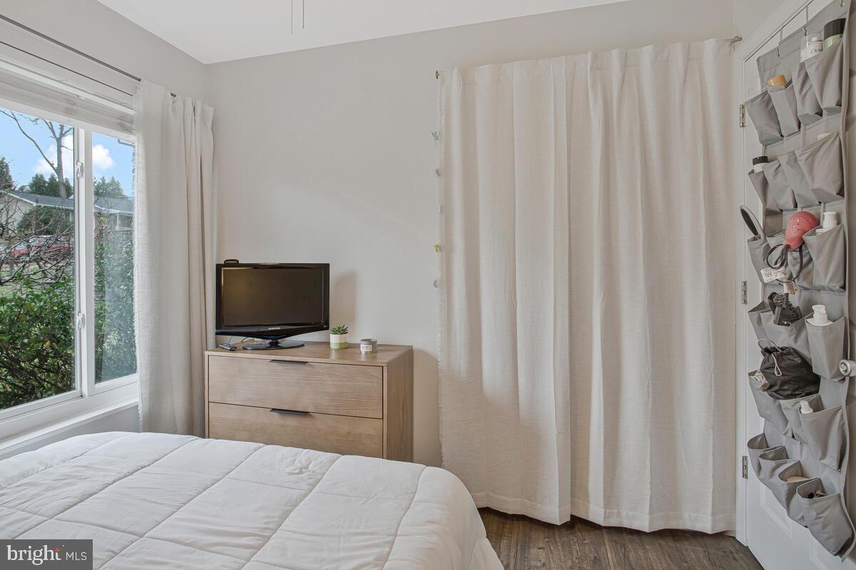 KINGSTON HEIGHTS - Residential