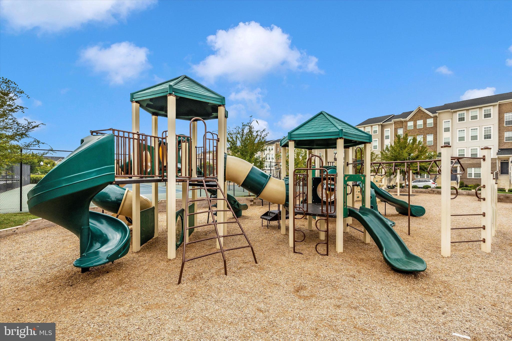 JEFFERSON PLACE - Residential