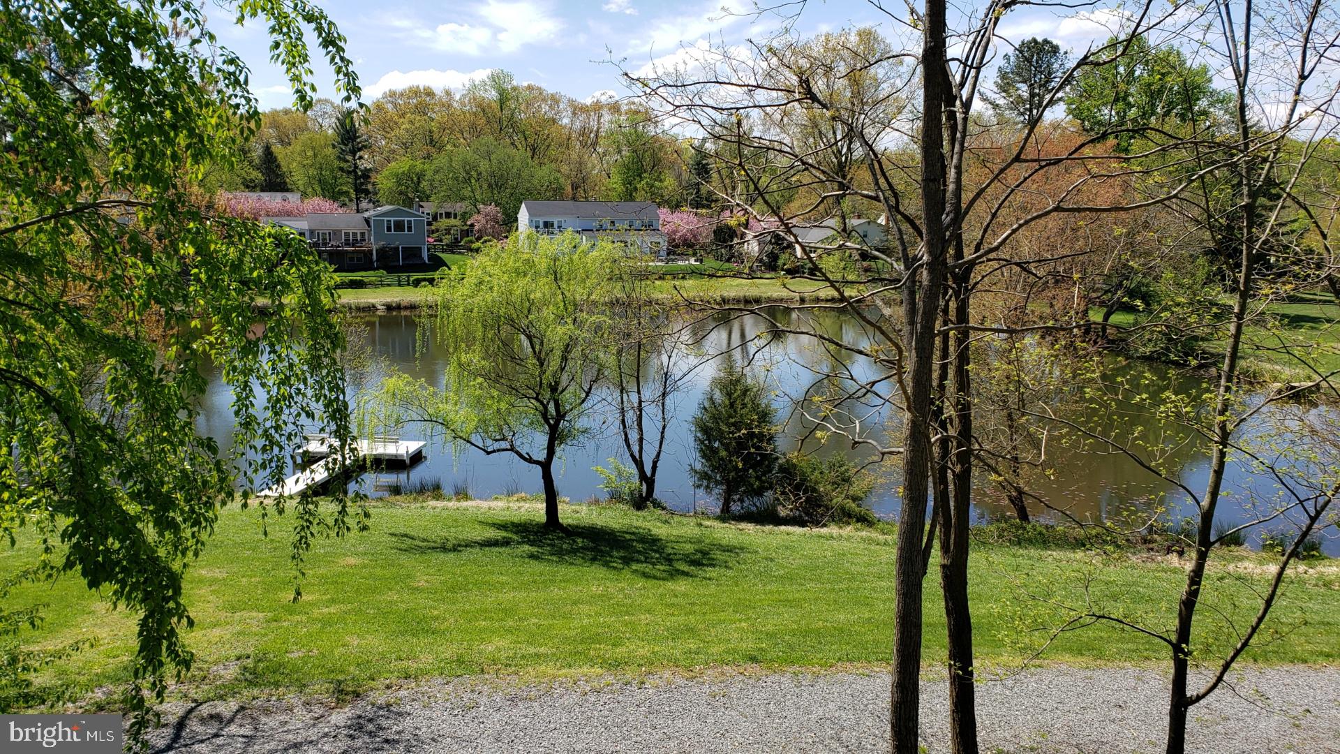 LAKEVALE ESTATES - Residential Lease