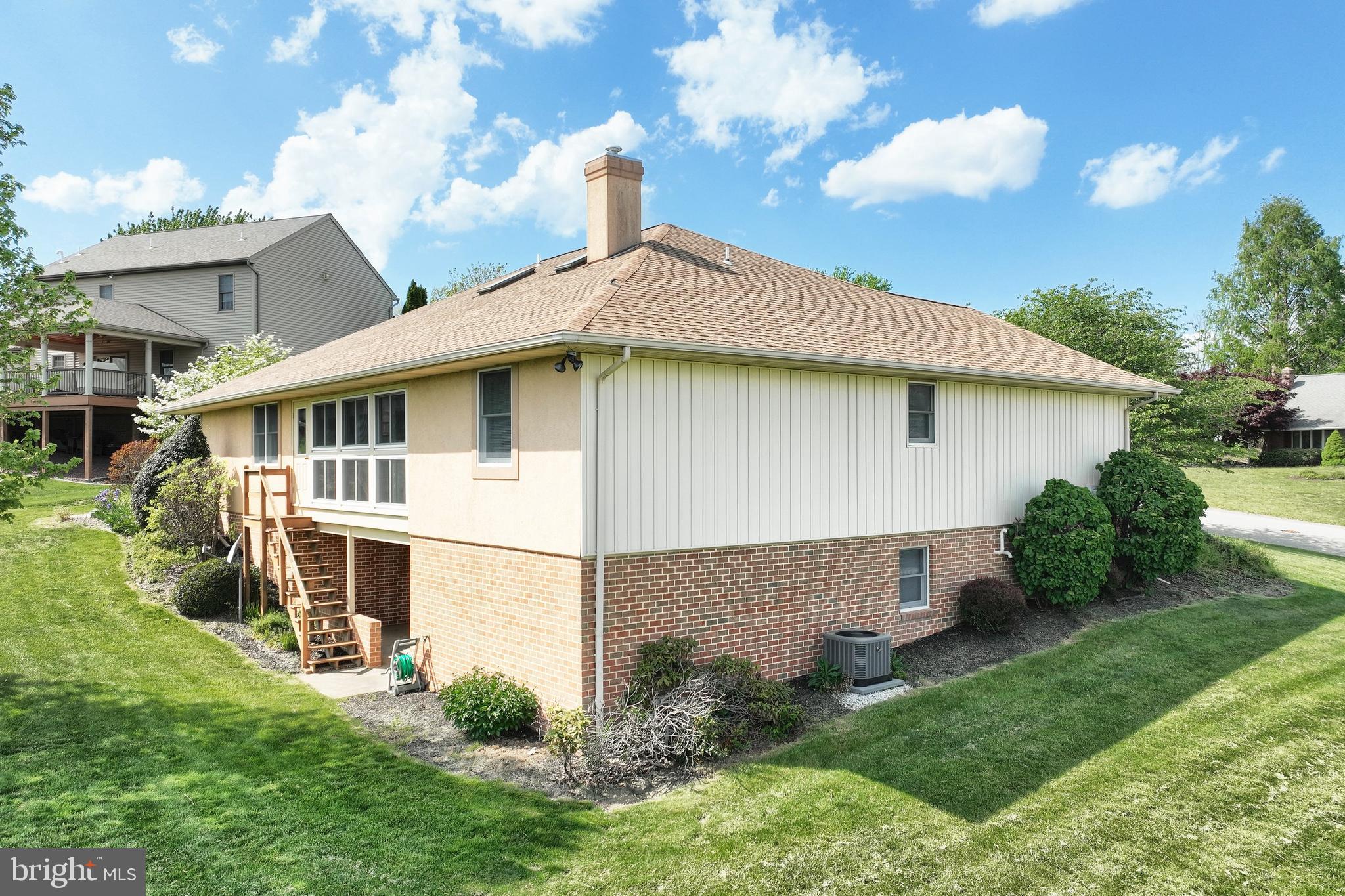 3008 ASHCOMB COURT