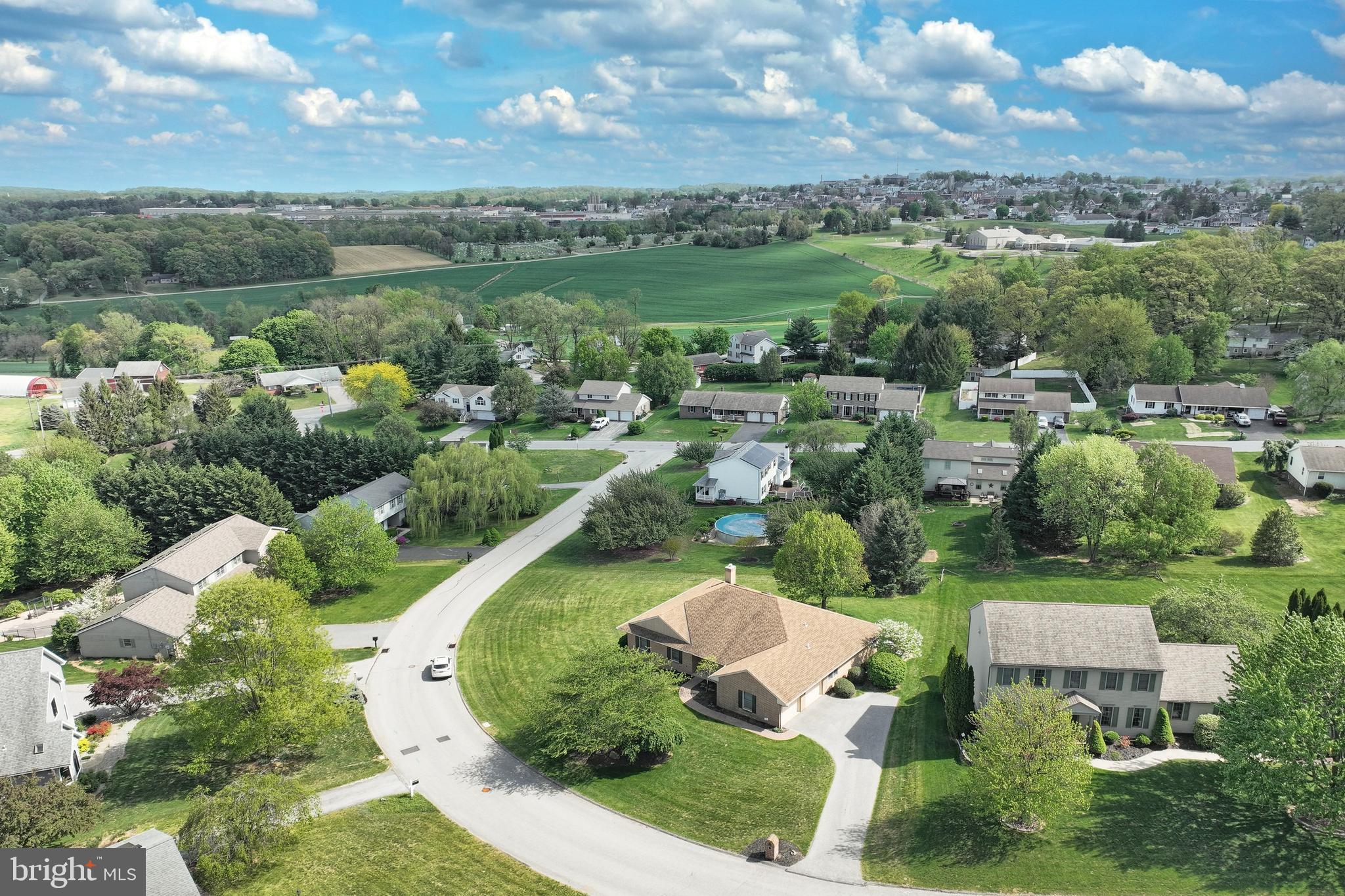 KENDALE HEIGHTS - Residential