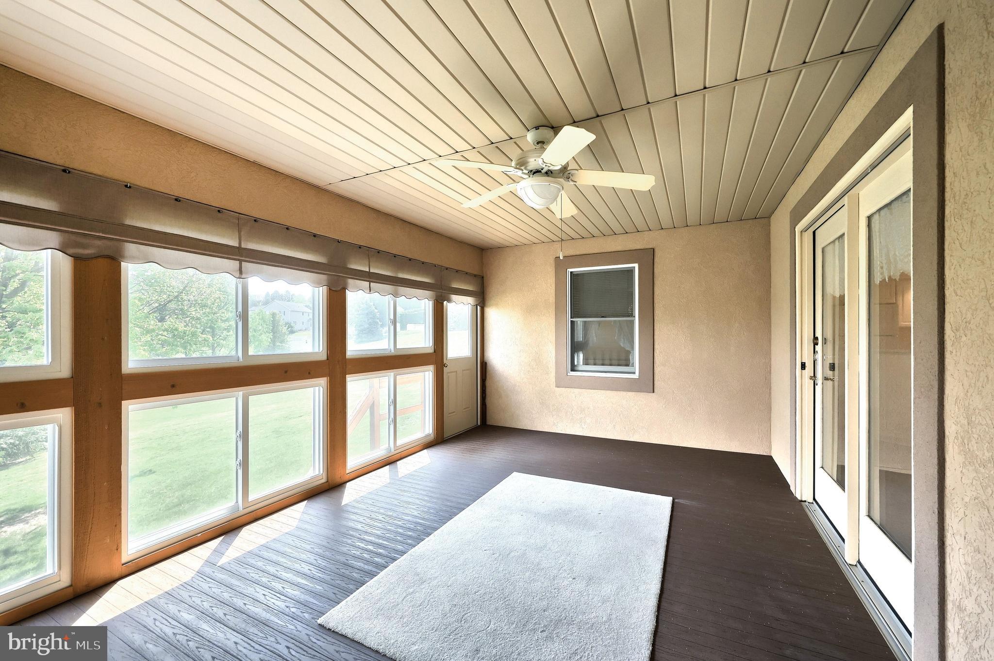 KENDALE HEIGHTS - Residential