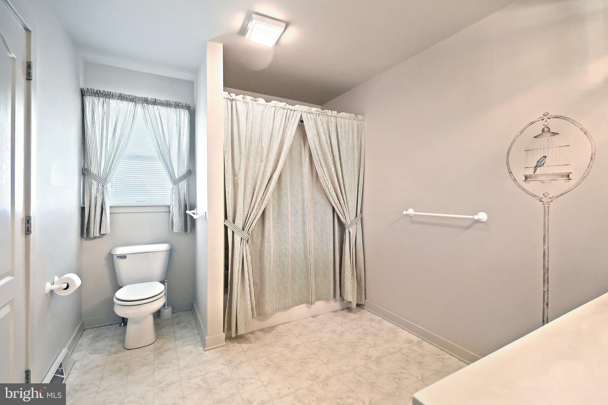 KENDALE HEIGHTS - Residential