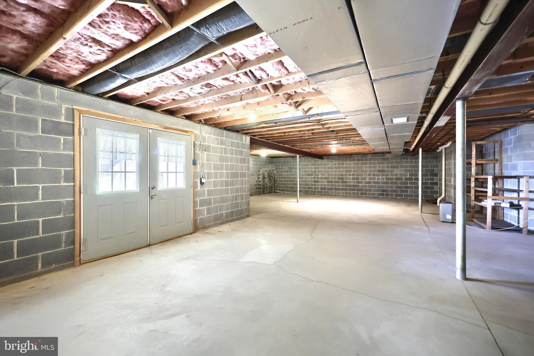 KENDALE HEIGHTS - Residential