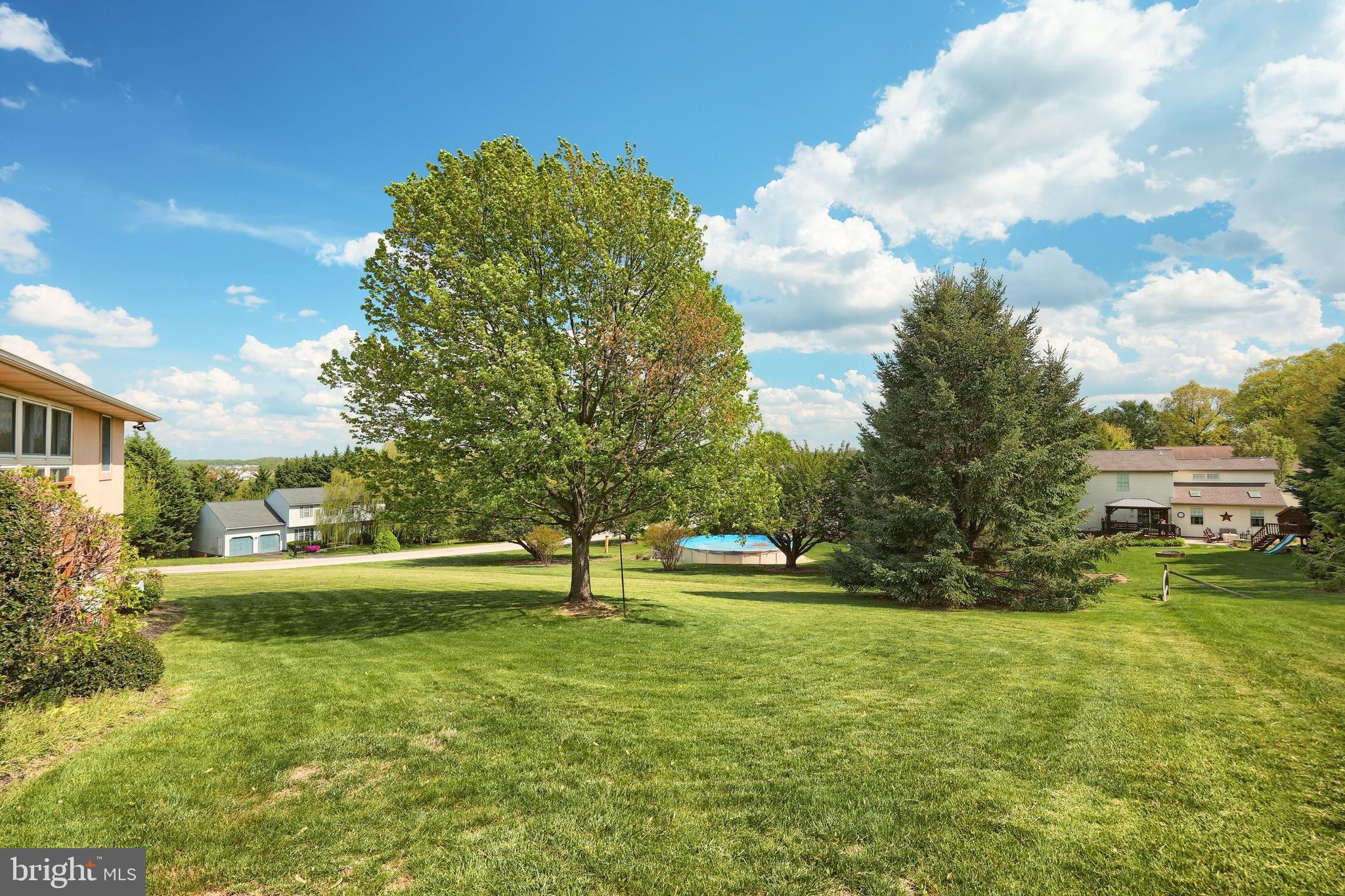 KENDALE HEIGHTS - Residential