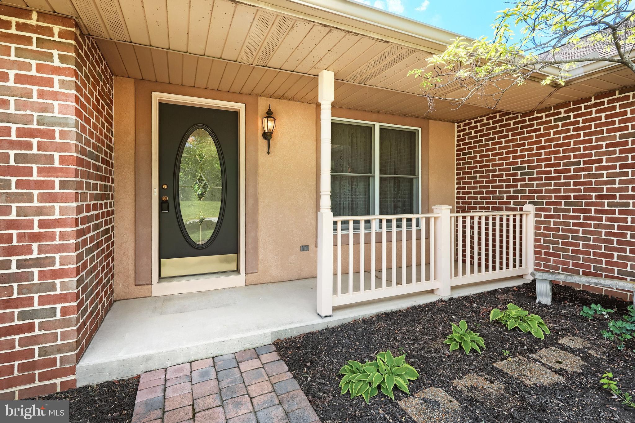 KENDALE HEIGHTS - Residential