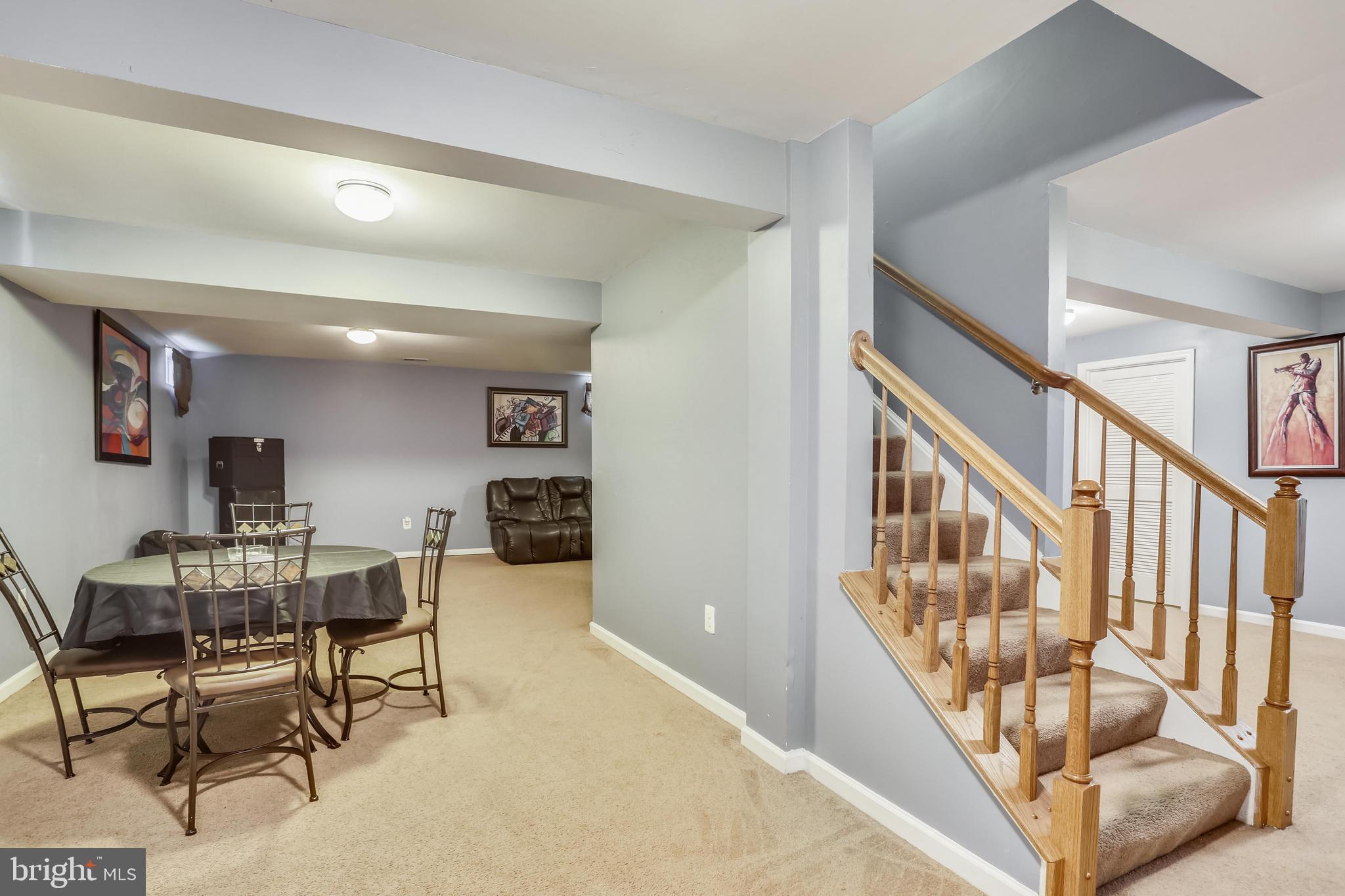 SHEFFIELD/FAIRWAY VILLAGE - Residential