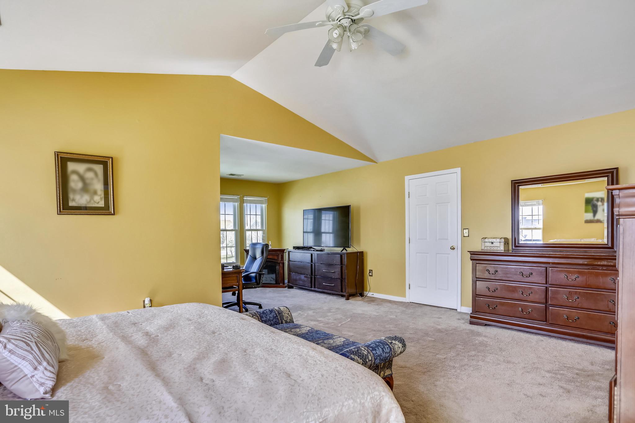 SHEFFIELD/FAIRWAY VILLAGE - Residential