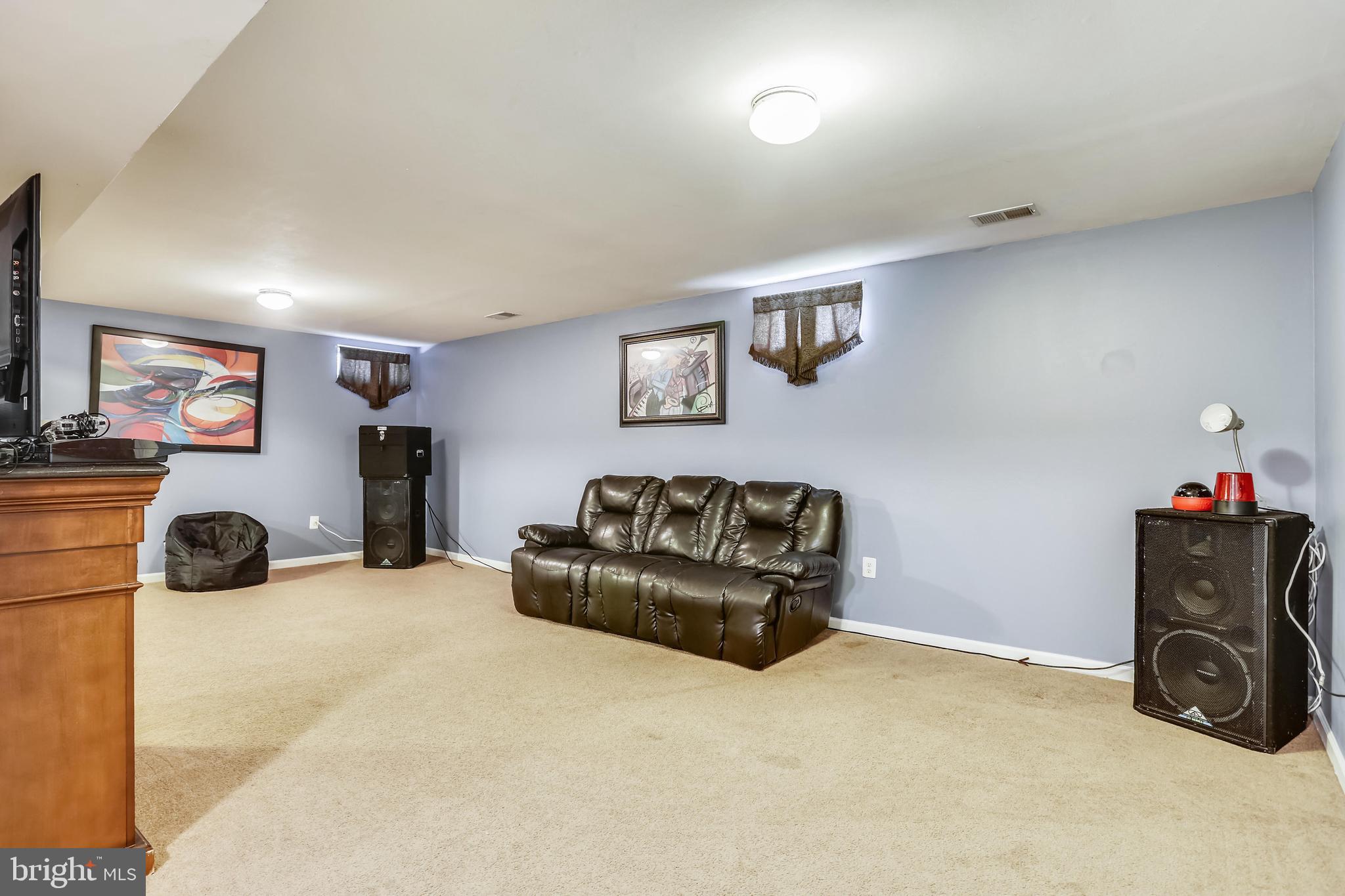 SHEFFIELD/FAIRWAY VILLAGE - Residential