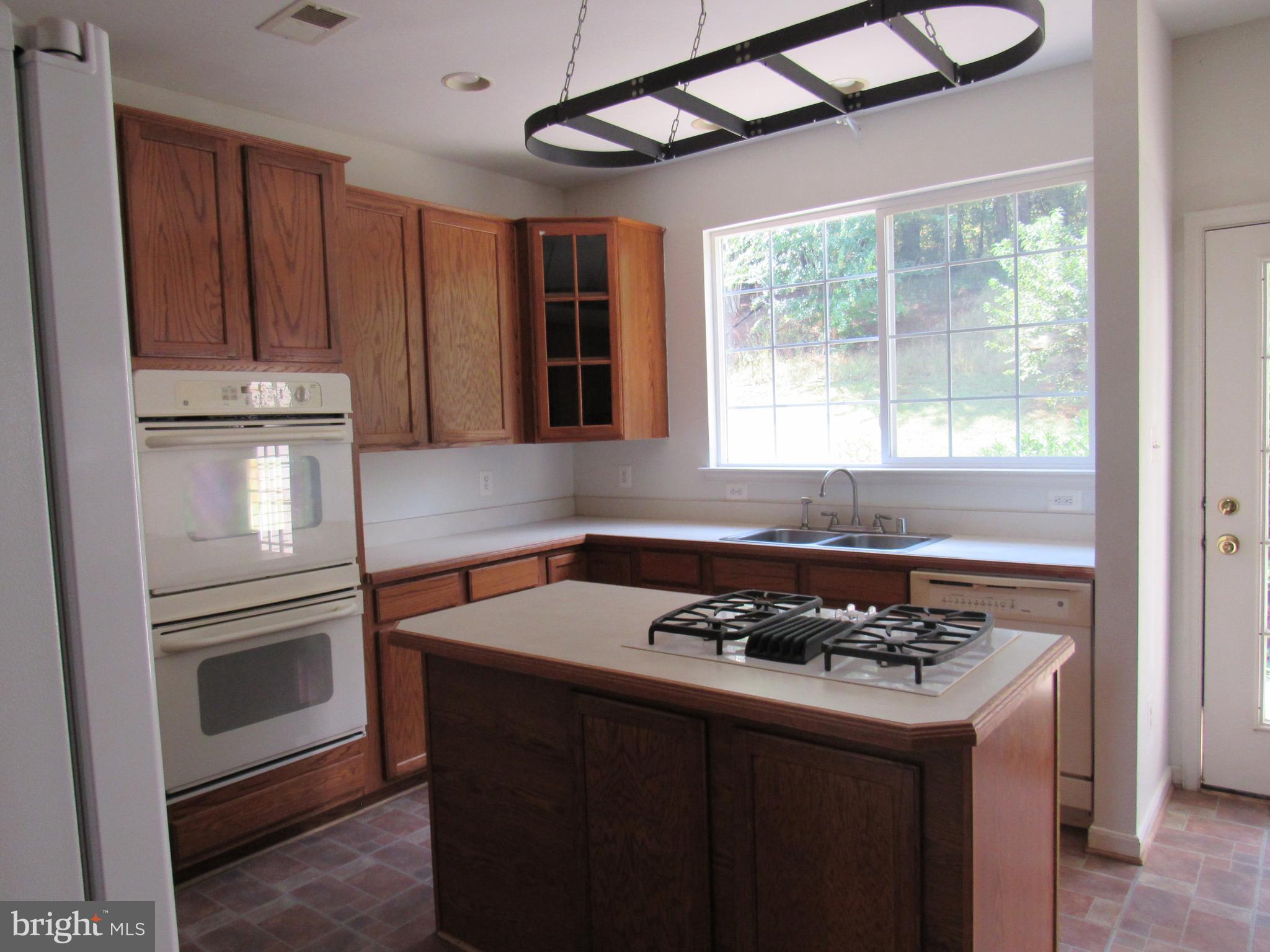 FRANKLIN MEADOWS - Residential