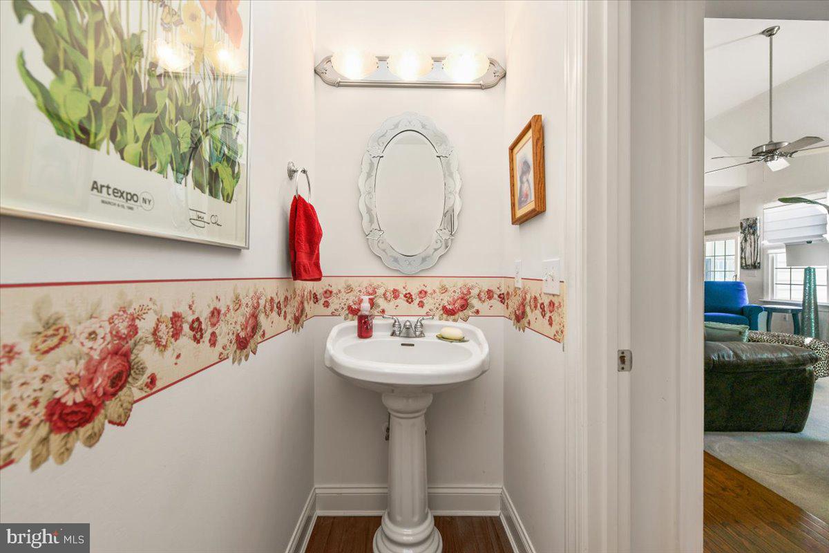 OLDE TOWN - Residential