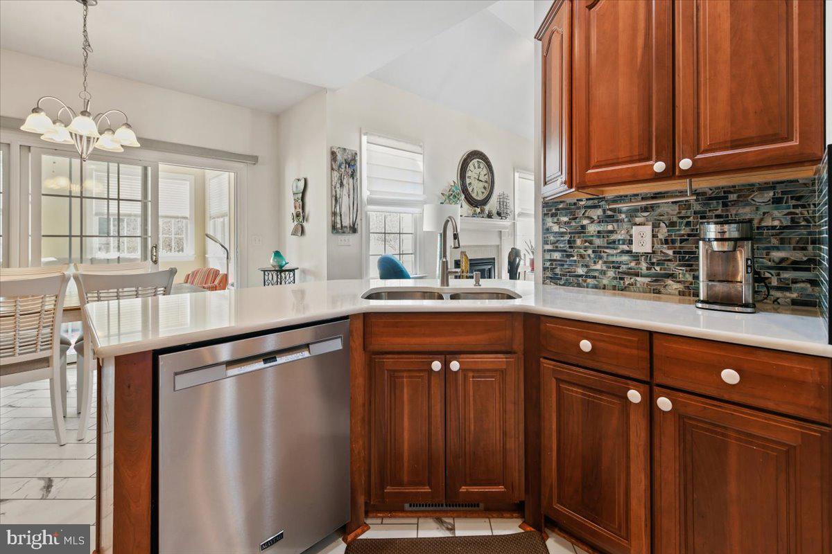 OLDE TOWN - Residential