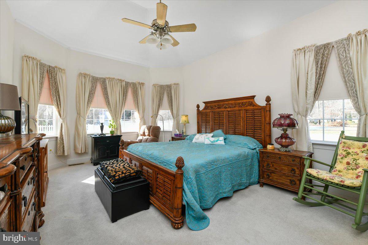 OLDE TOWN - Residential