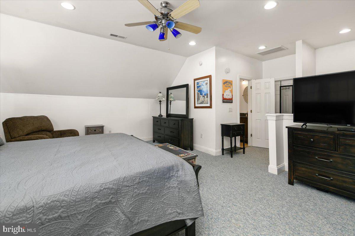 OLDE TOWN - Residential