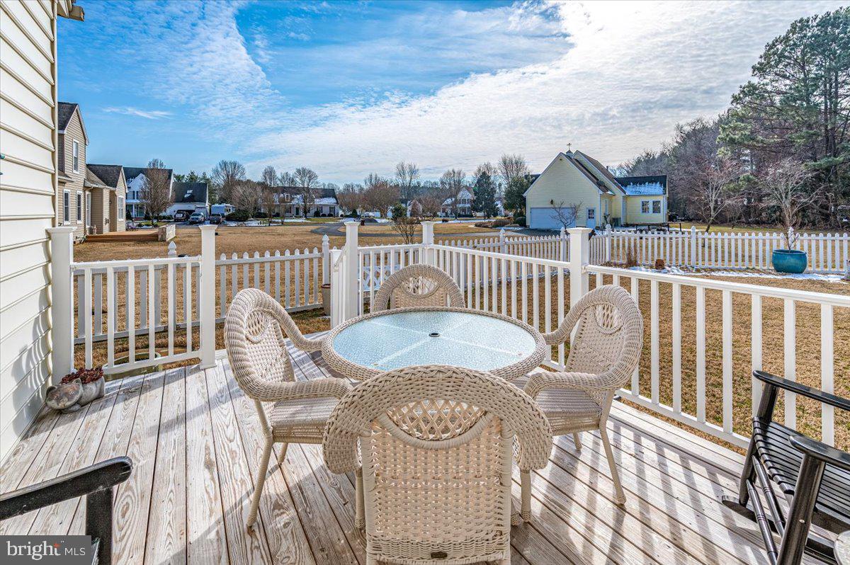 OLDE TOWN - Residential