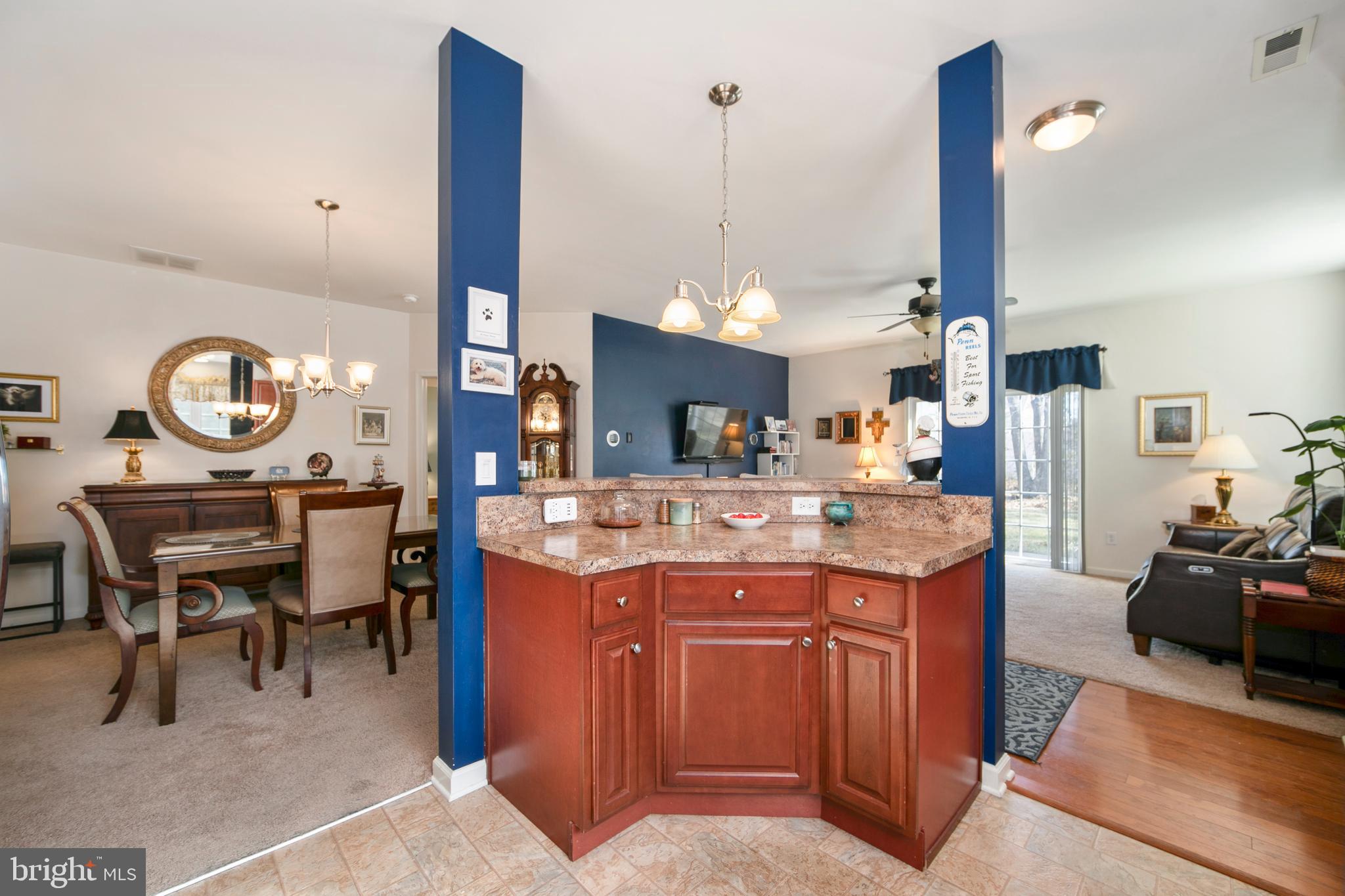 LONDON COURT II - Residential