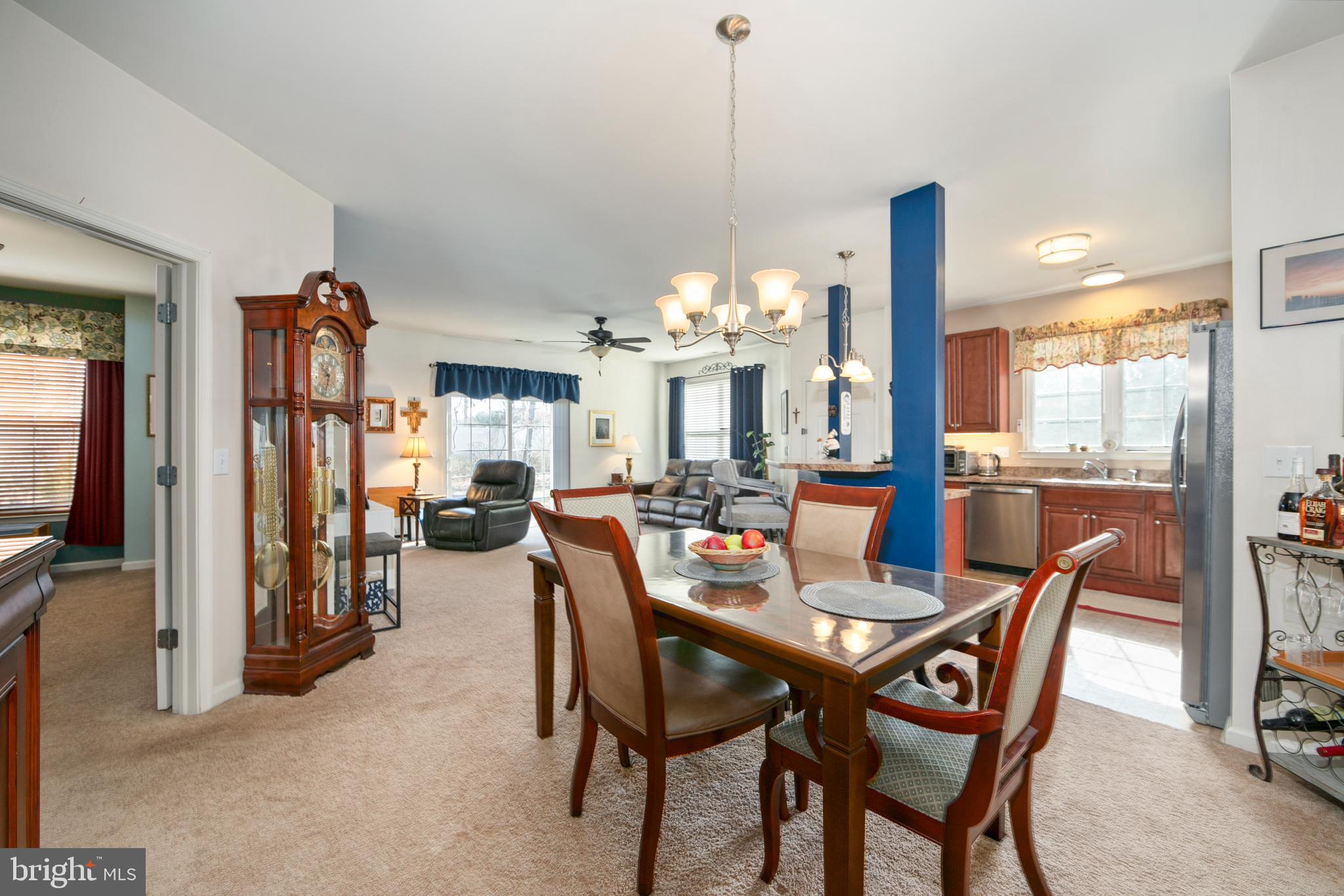 LONDON COURT II - Residential