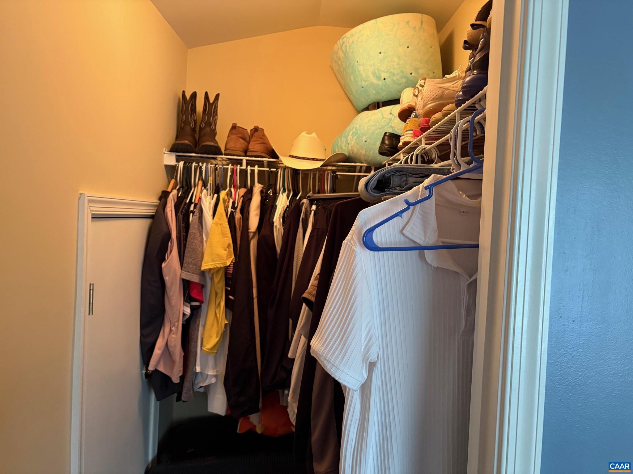 SPRING CREEK - Residential Lease