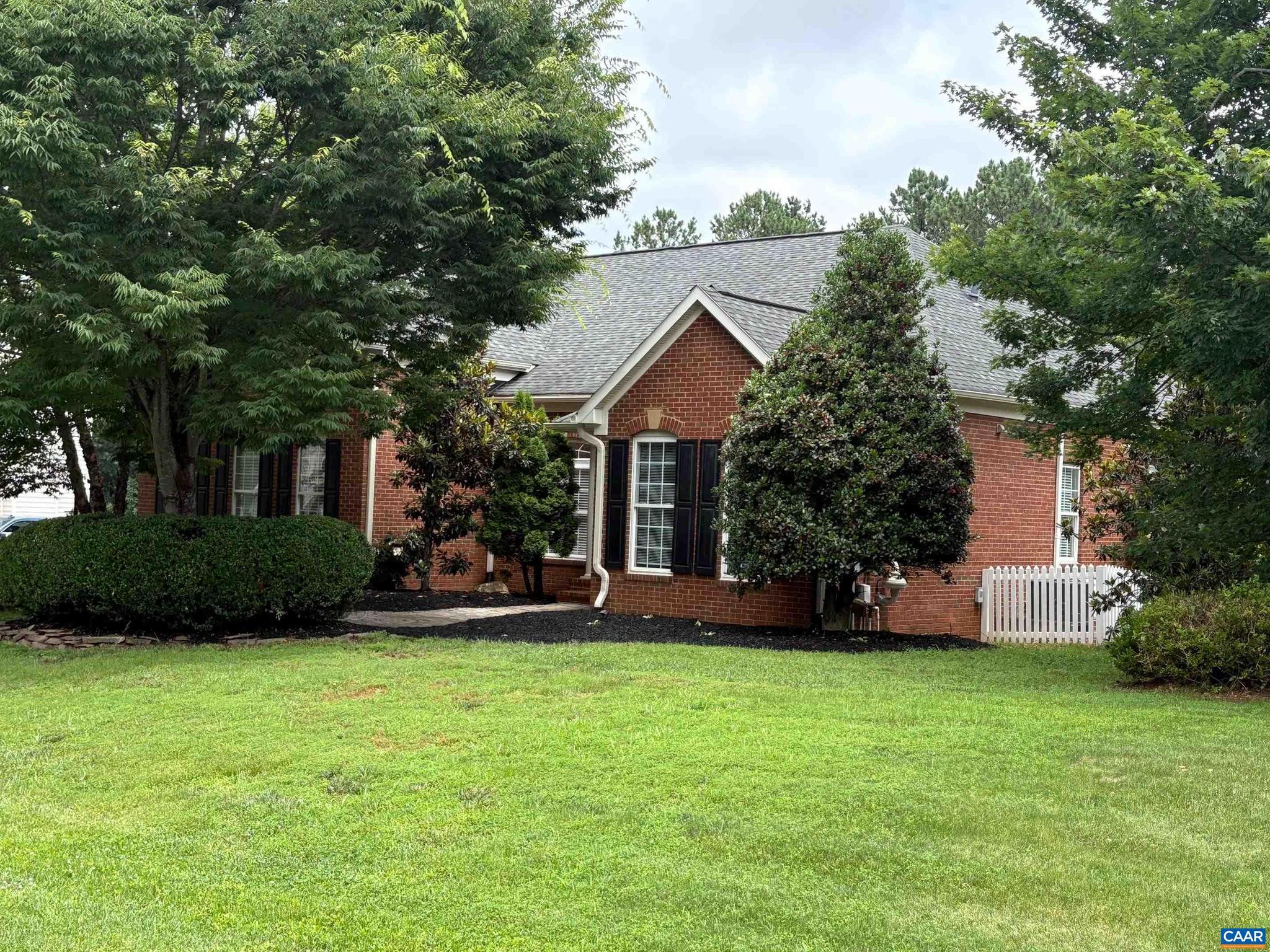 SPRING CREEK - Residential Lease