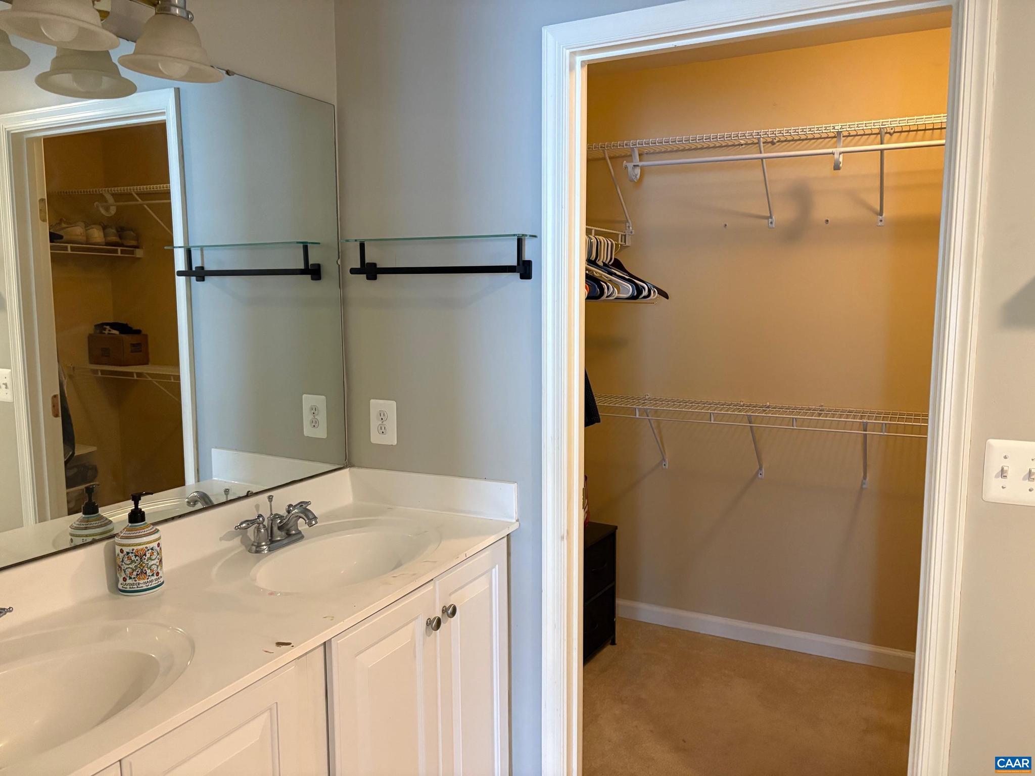 SPRING CREEK - Residential Lease