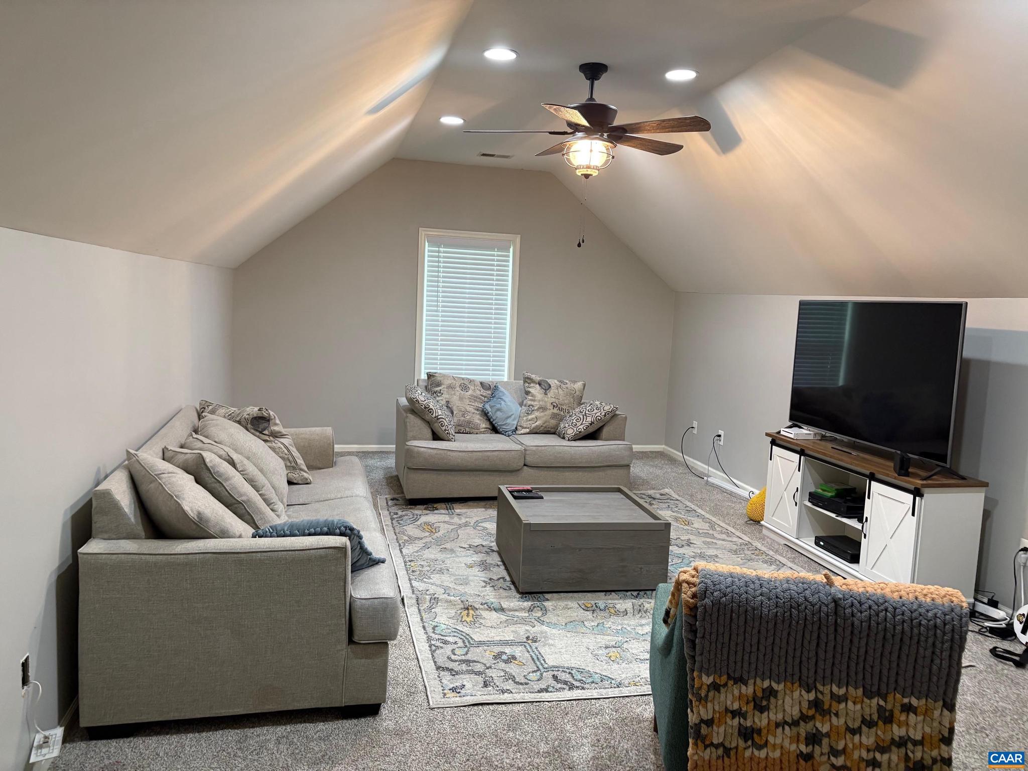 SPRING CREEK - Residential Lease