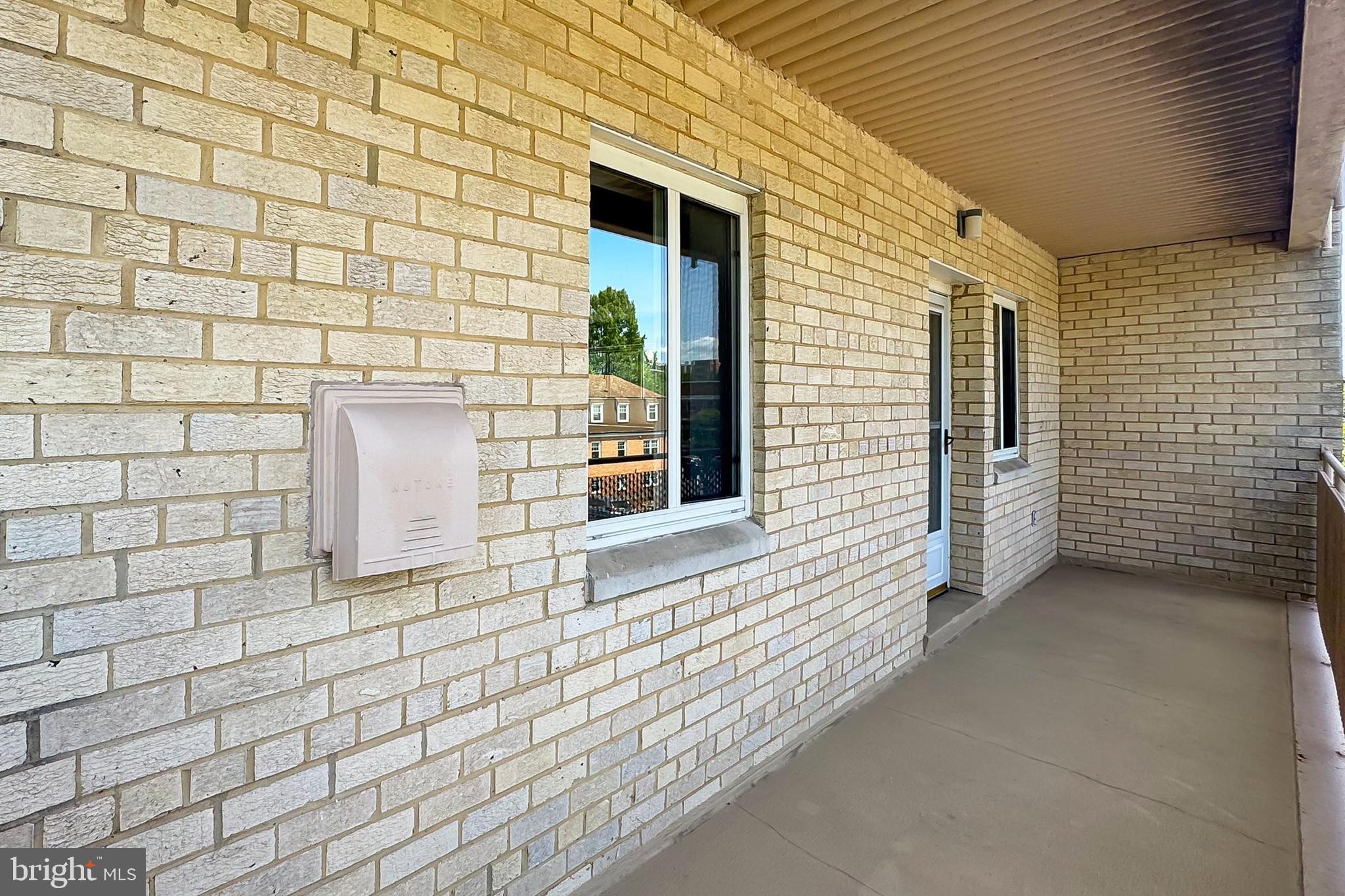 PARK TOWERS - Residential