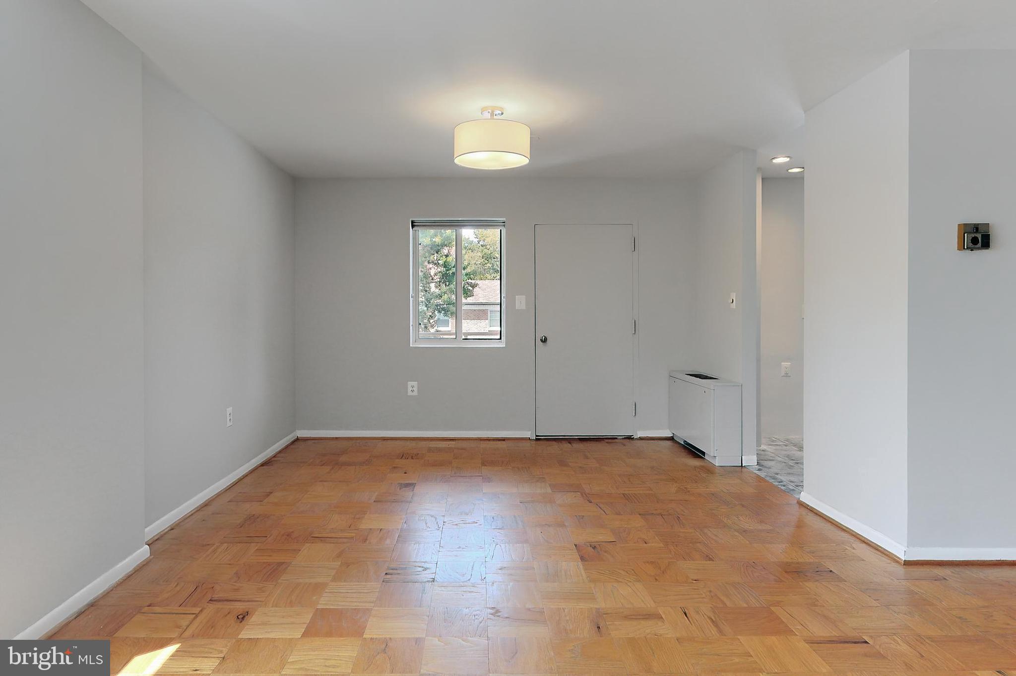 PARK TOWERS - Residential