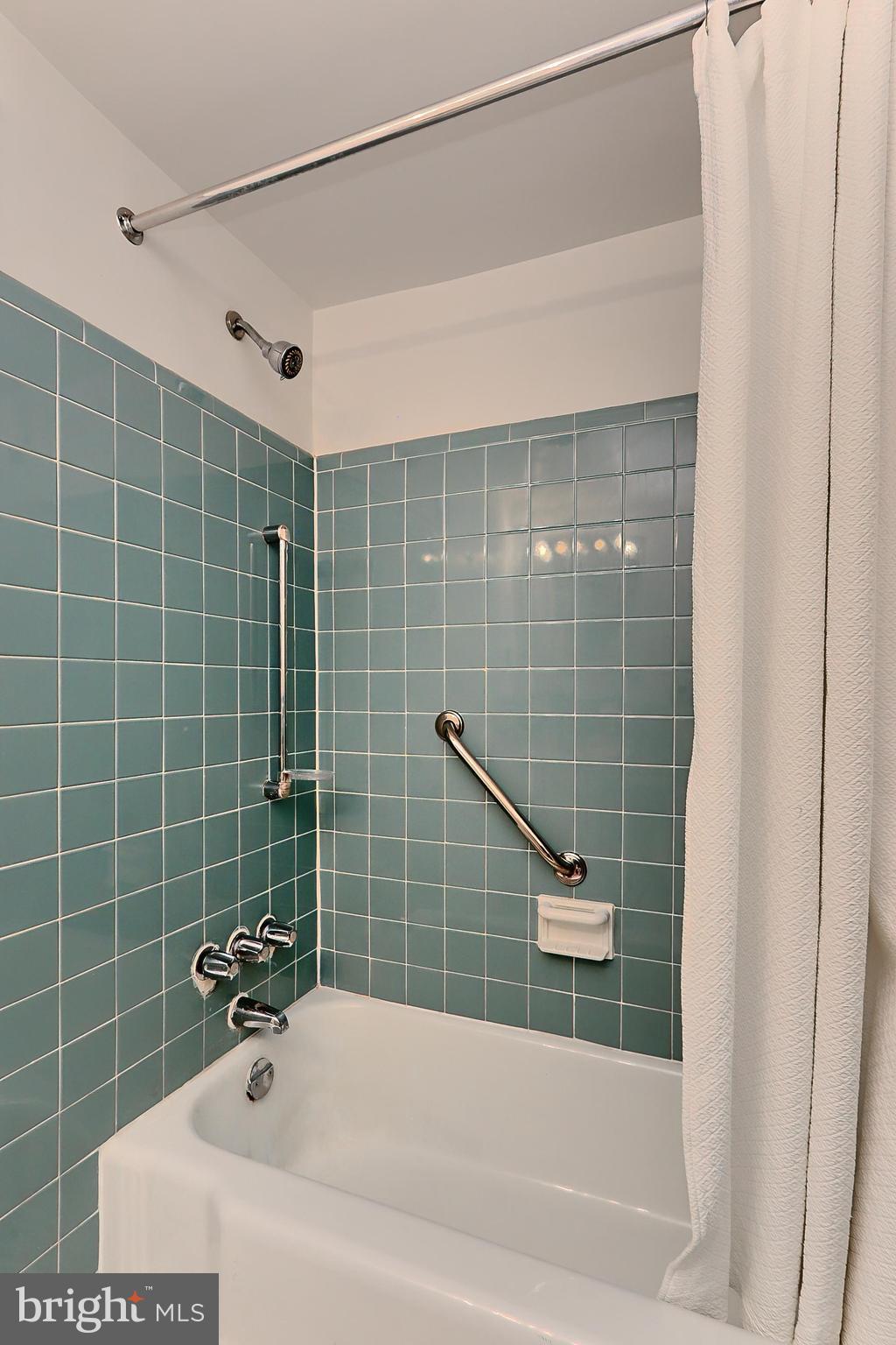 PARK TOWERS - Residential